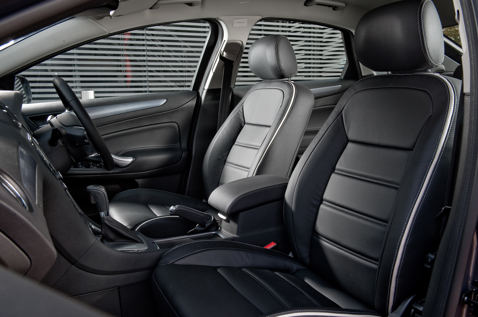 Ford mondeo titanium x sport video review #9