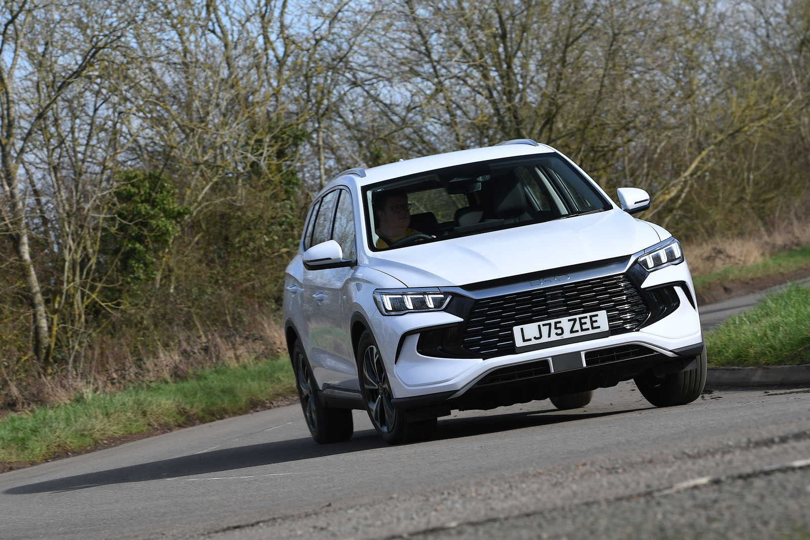 16 BYD Sealion 5 dm i autocar road test review front cornering