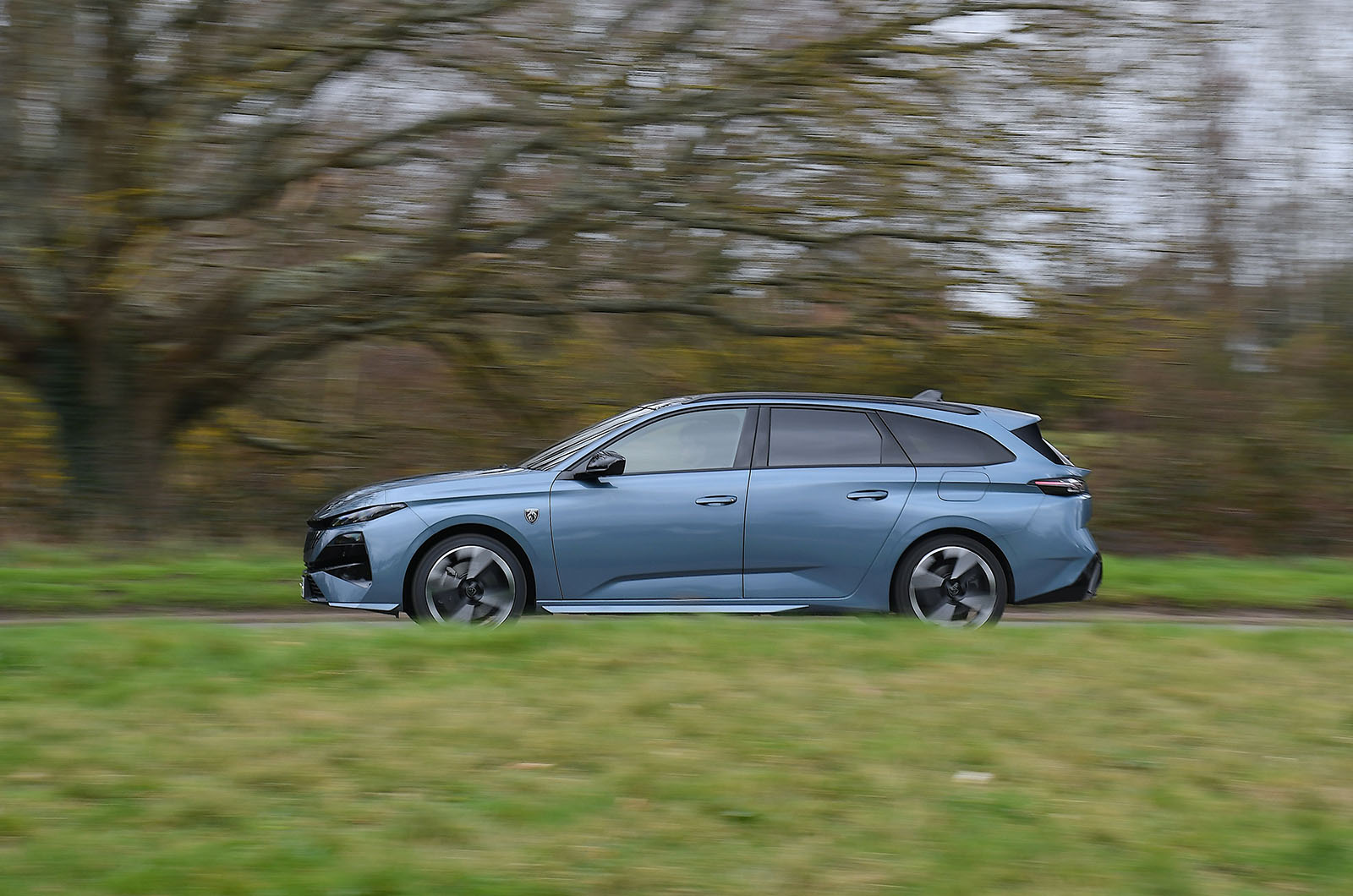 2 Peugeot 308 GT Plug in 2026 jb20260312 0834