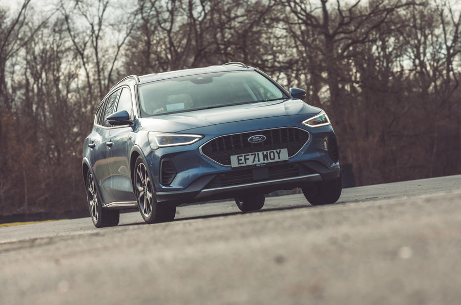 https://images.cdn.autocar.co.uk/Ford Focus Estate