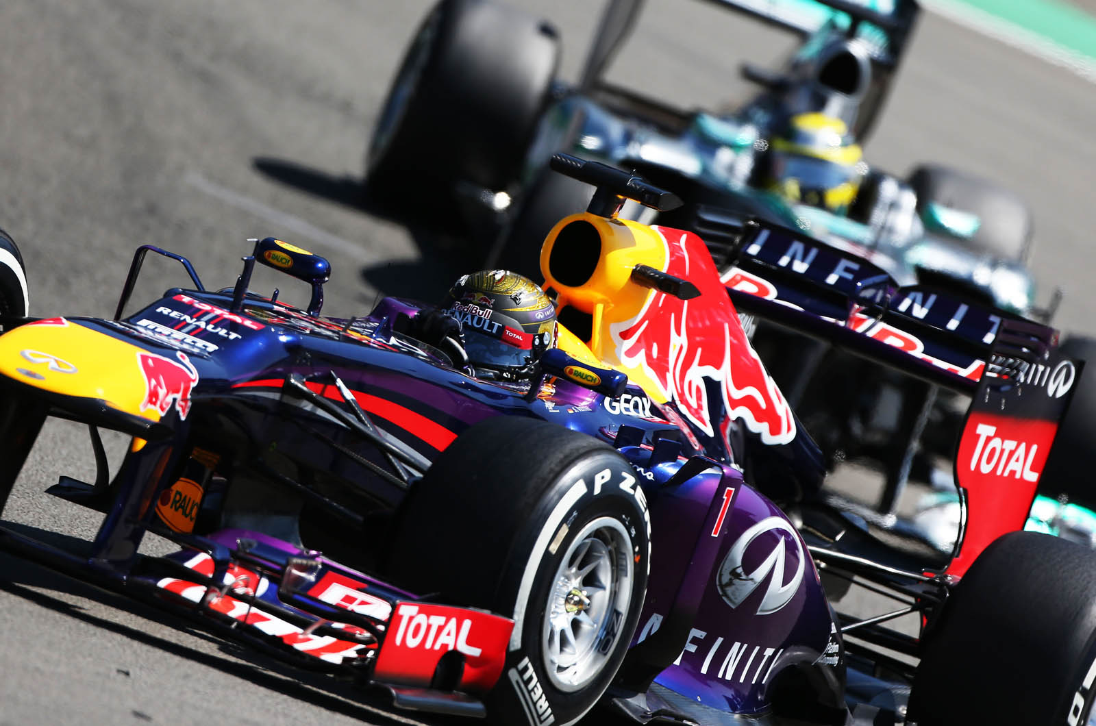 Livre F1 - Official Formula One Season Review 2013 - Relié (anglais)