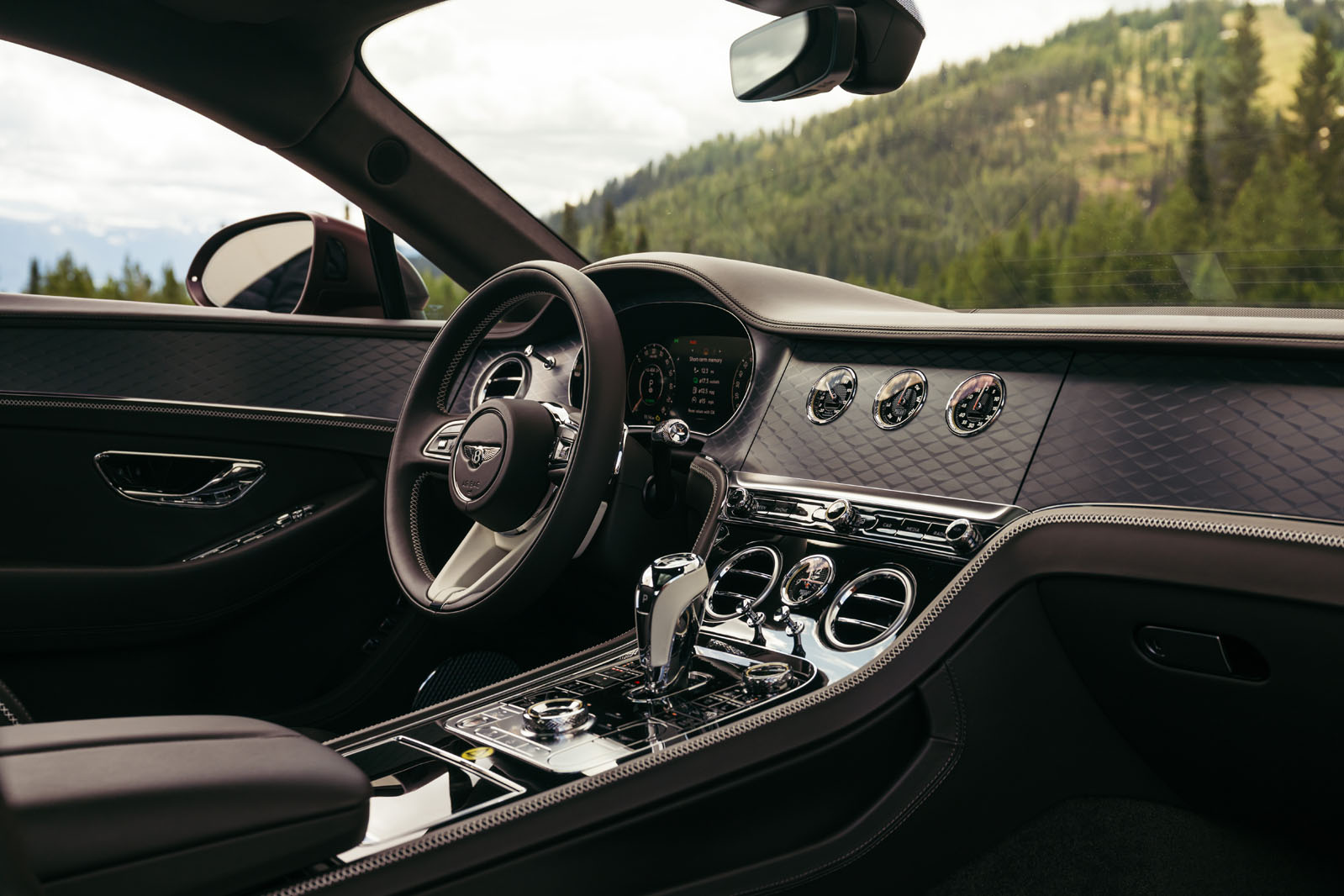 Bentley Continentl GT review 2025 07 dash
