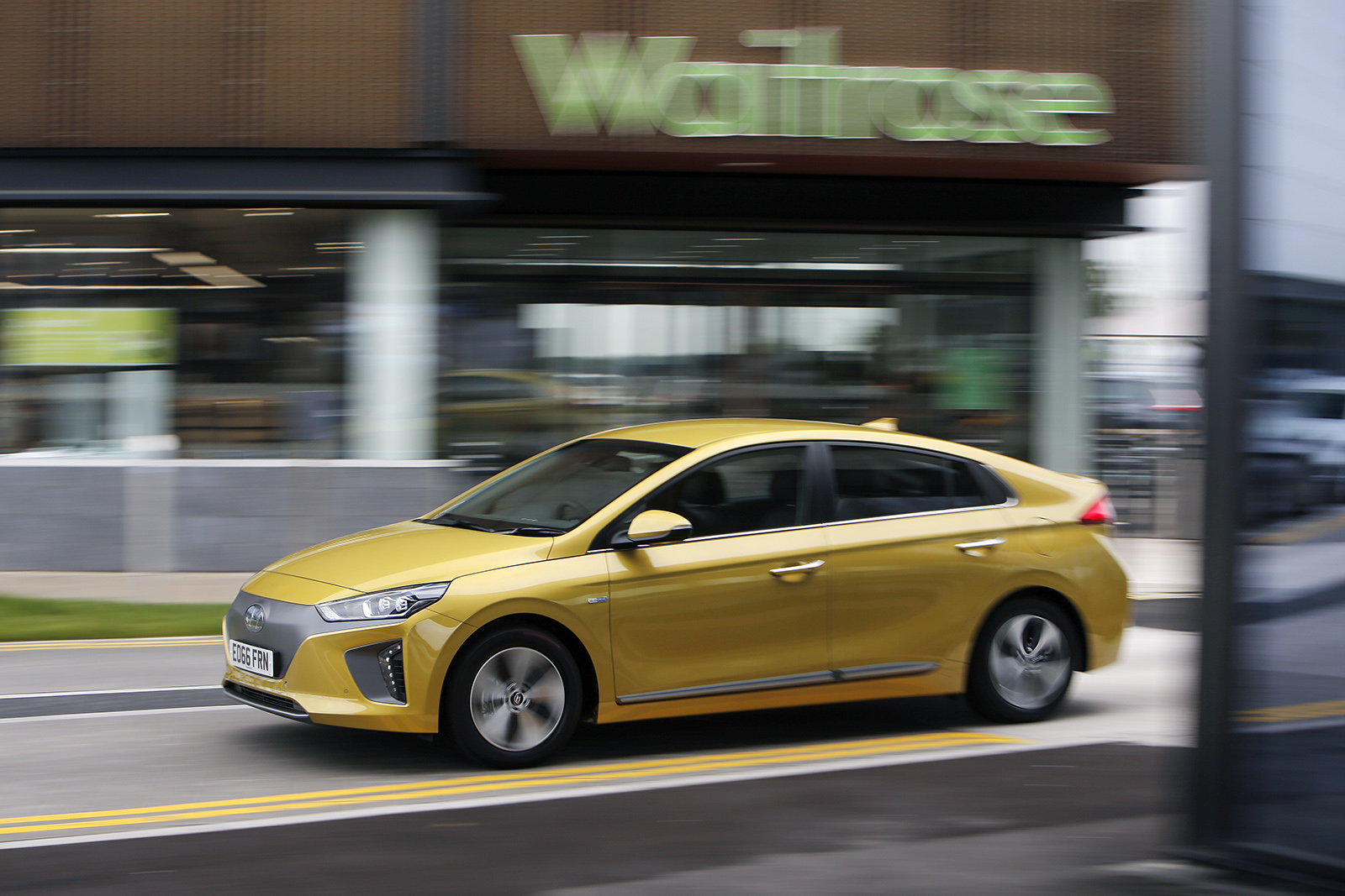 https://images.cdn.autocar.co.uk/