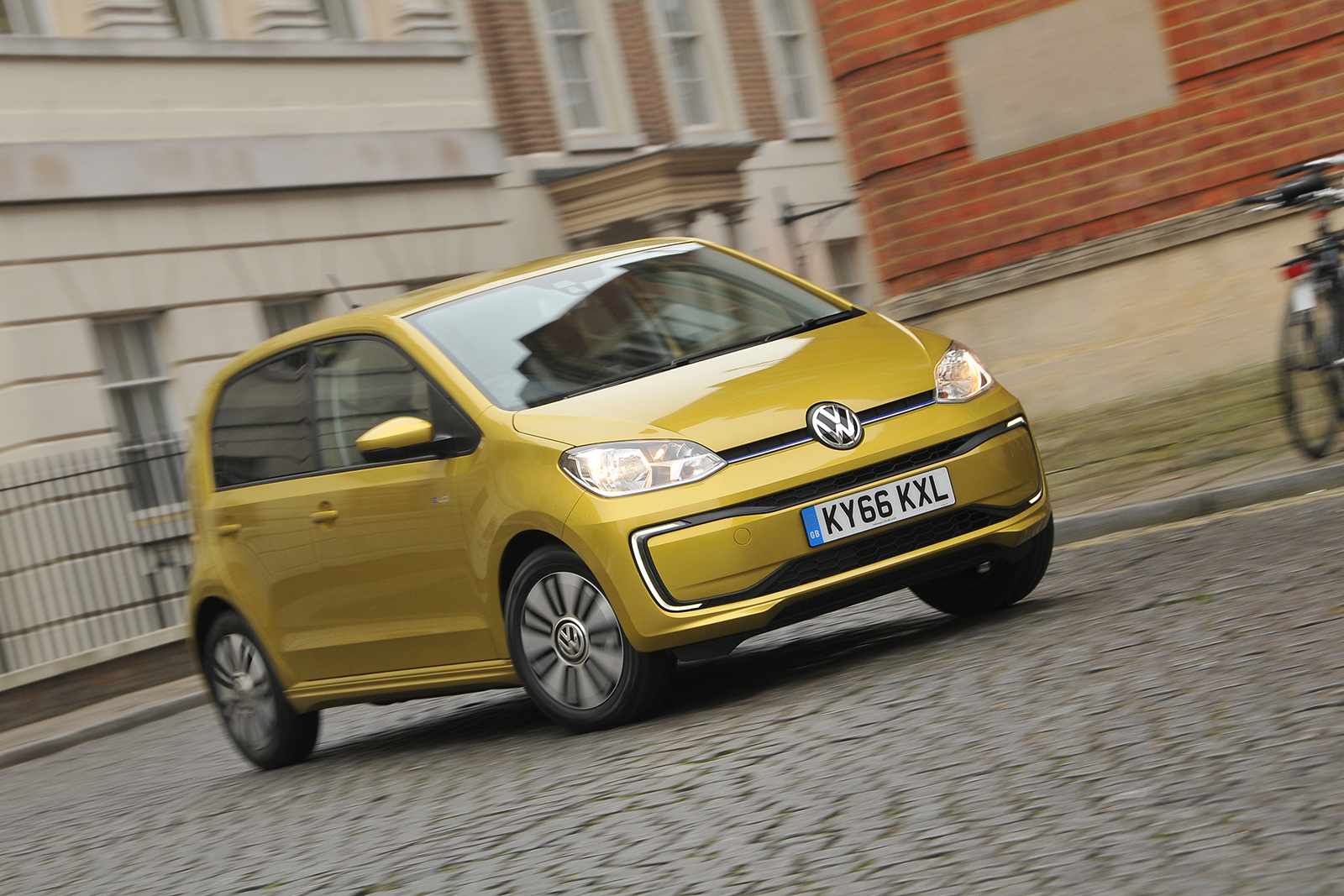 https://images.cdn.autocar.co.uk/