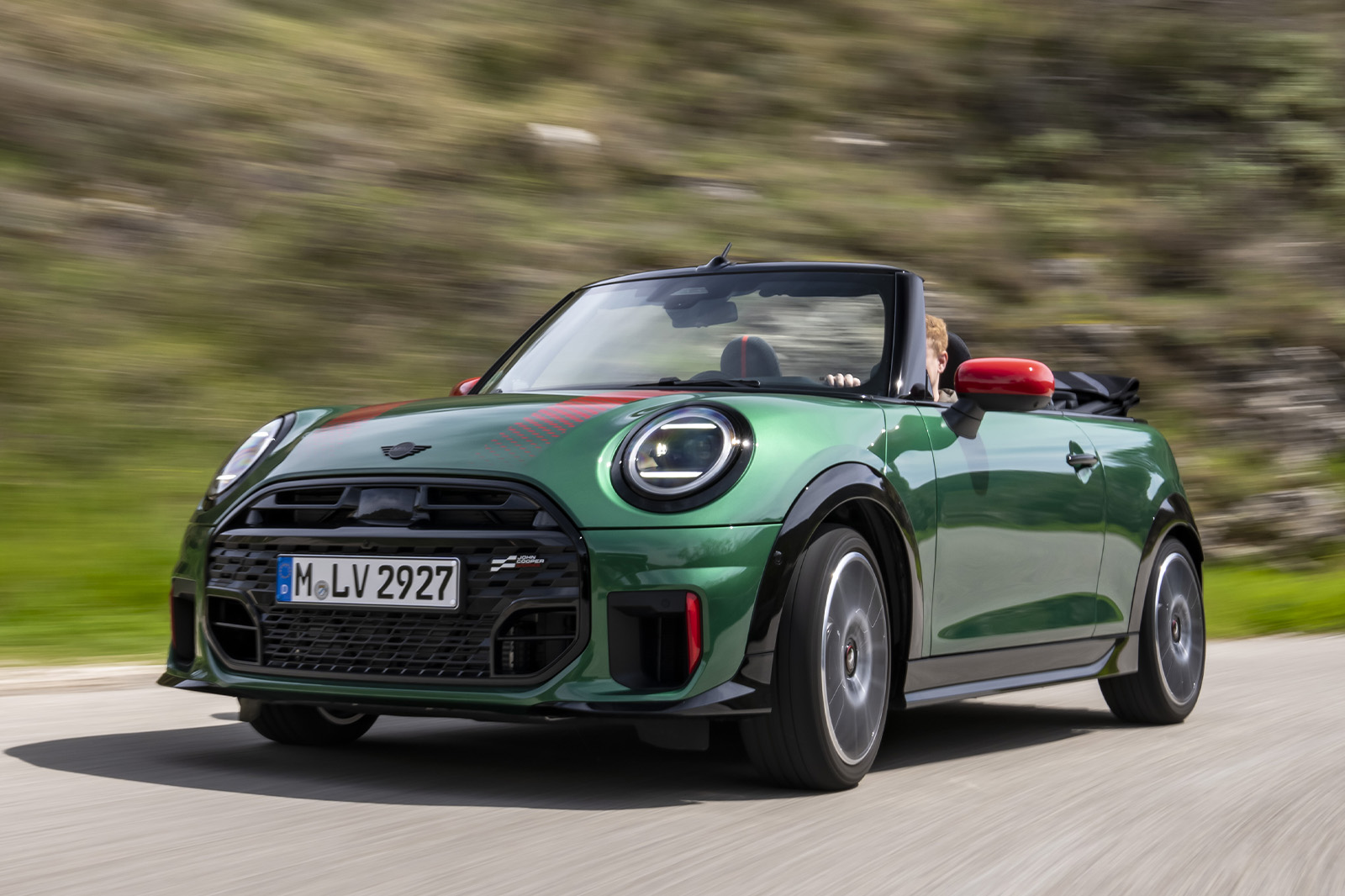 https://images.cdn.autocar.co.uk/
