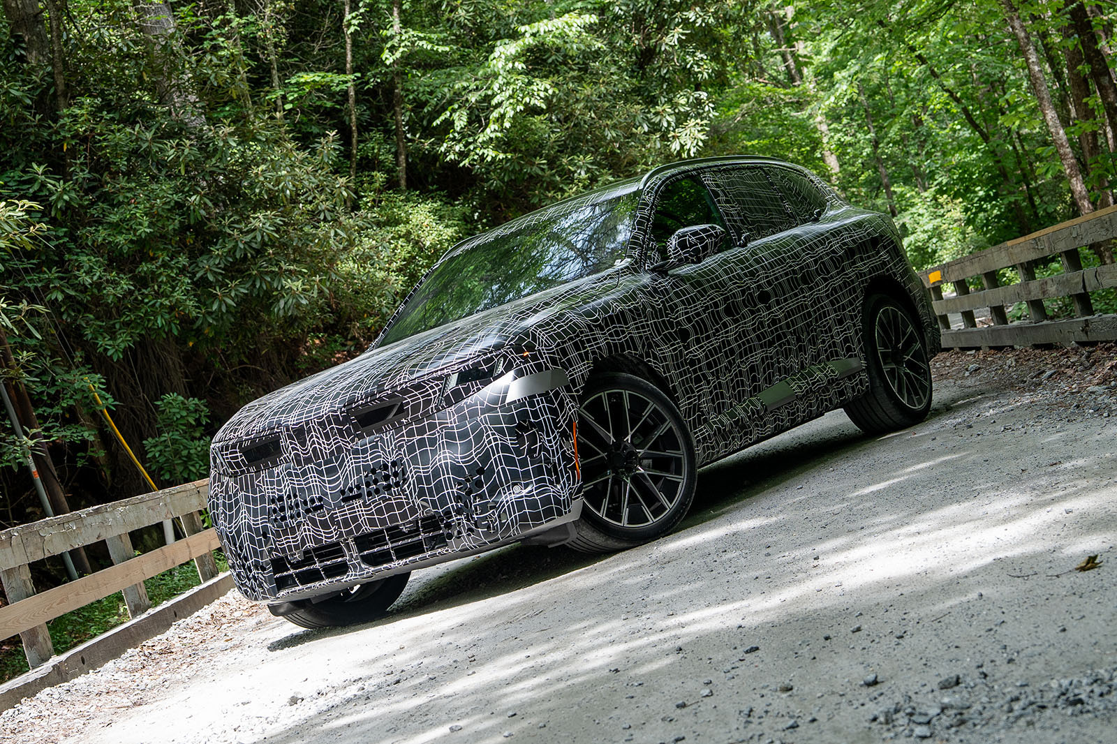 BMW iX5 reveiw 2026 45
