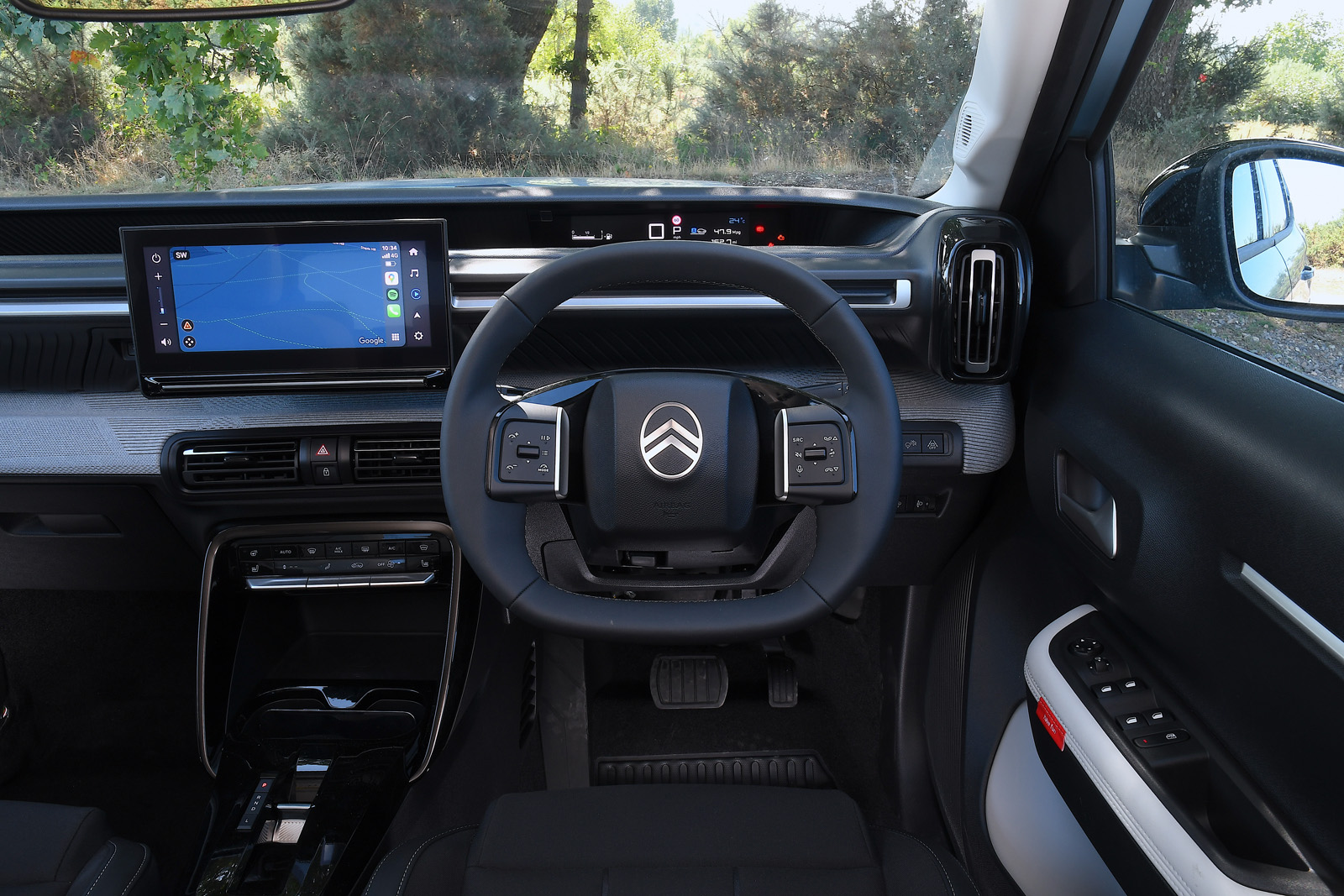 Citroen C3 front cabin