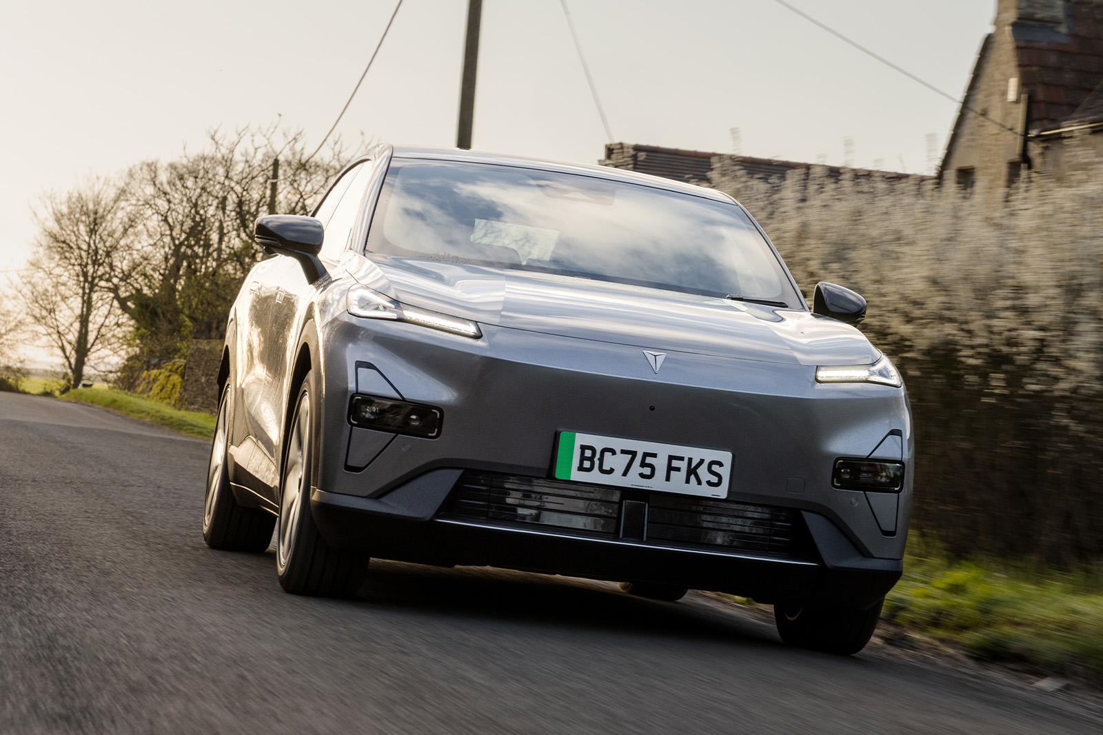 Deepal front quarter