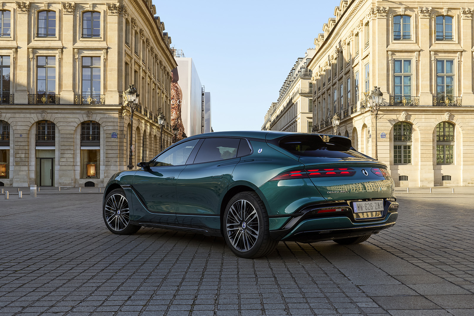 DENZA Z9GT 02STATIC 038