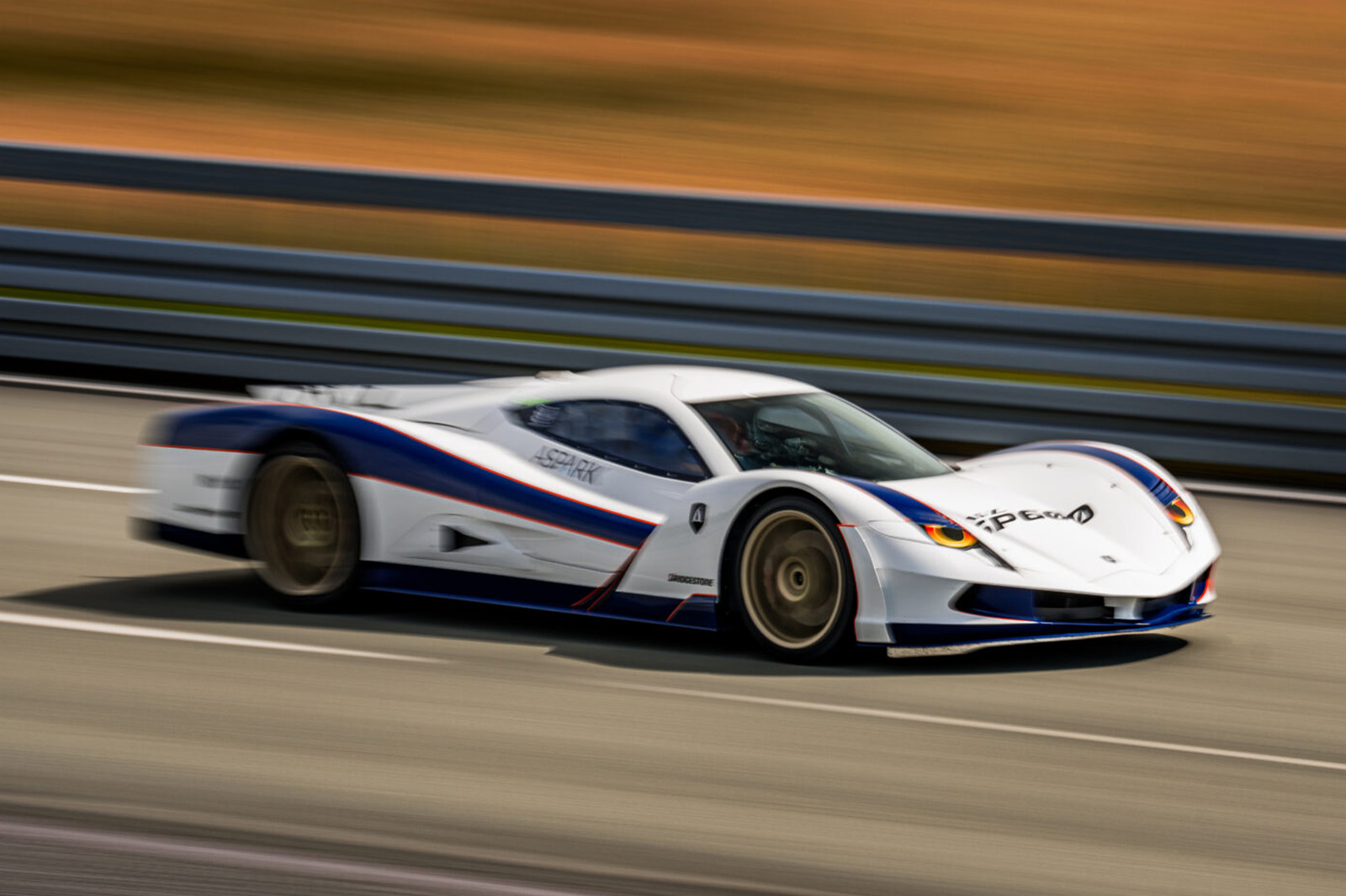 https://images.cdn.autocar.co.uk/