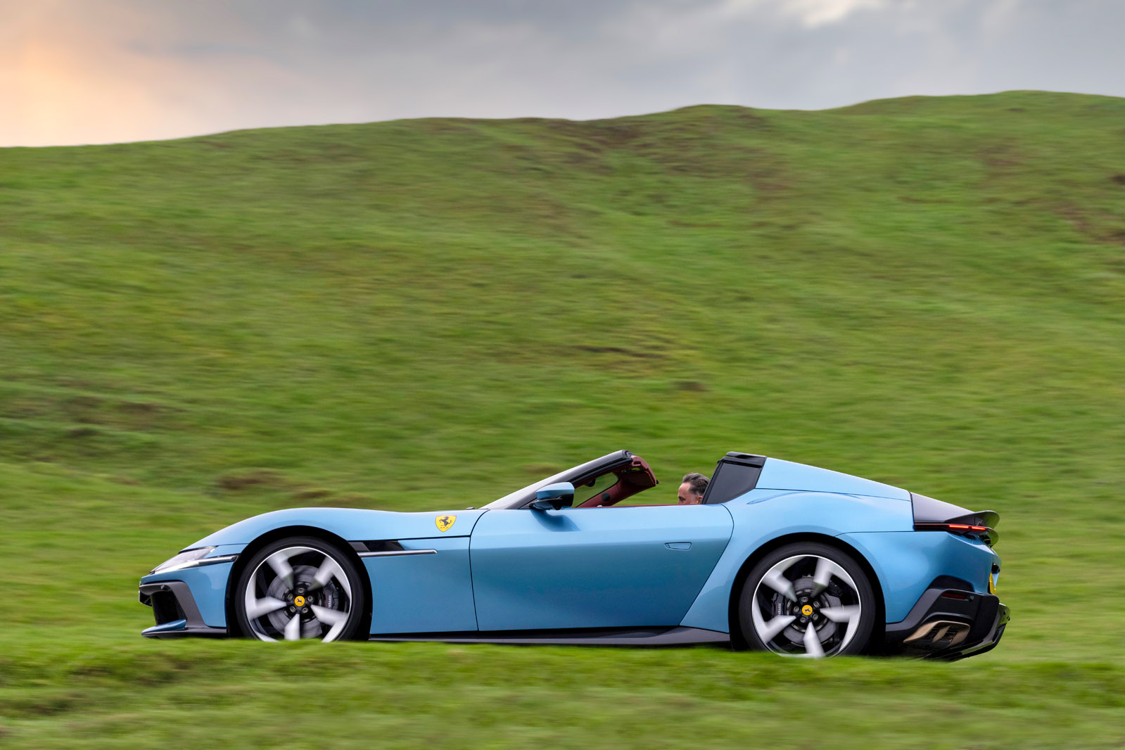 Ferrari 12cilindri Spider review 2026 15
