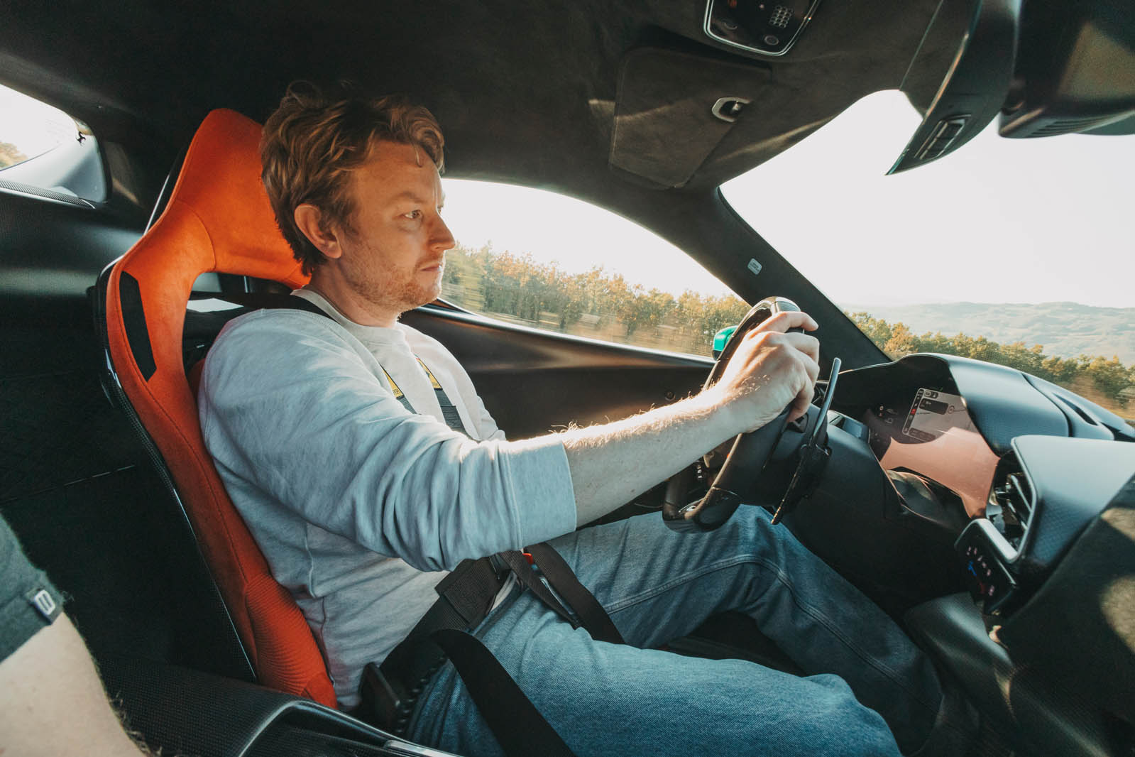 Ferrari 296 Speciale 2025 06 driving
