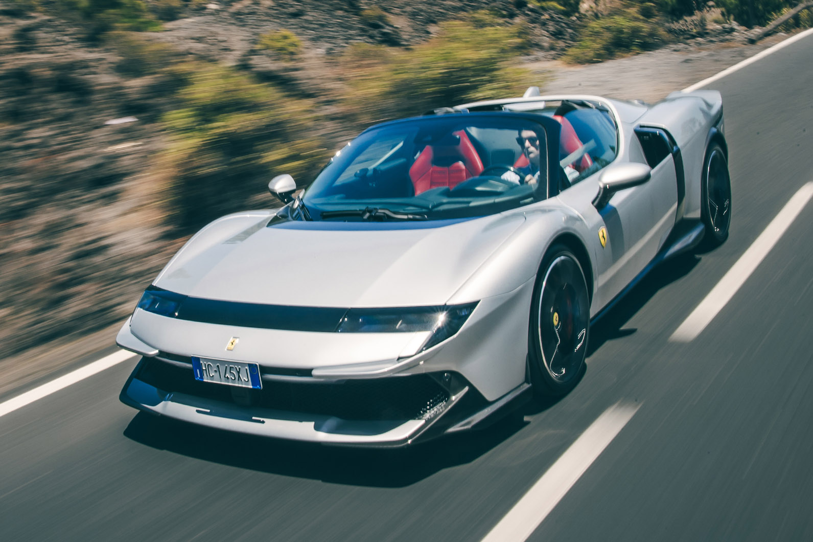 Ferrari 849 Testarossa Spider: Nejrychlejší kabrio značky s 1036 koňmi na otevřeném větru