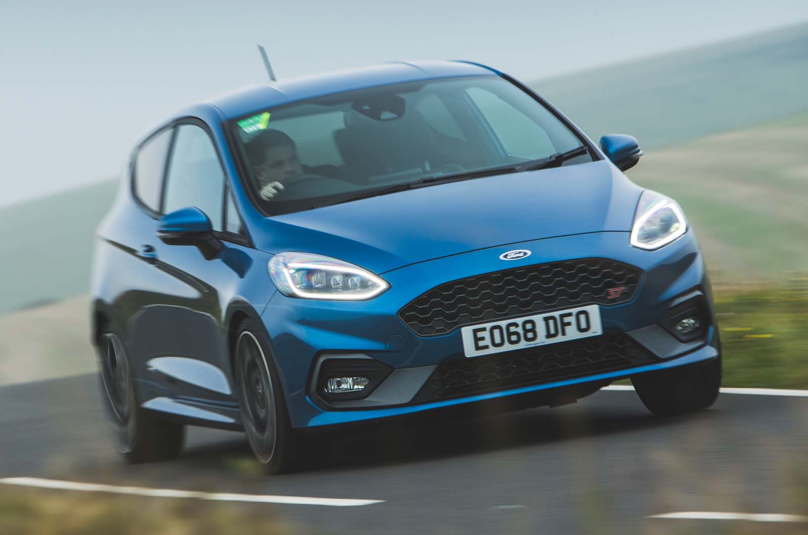 https://images.cdn.autocar.co.uk/