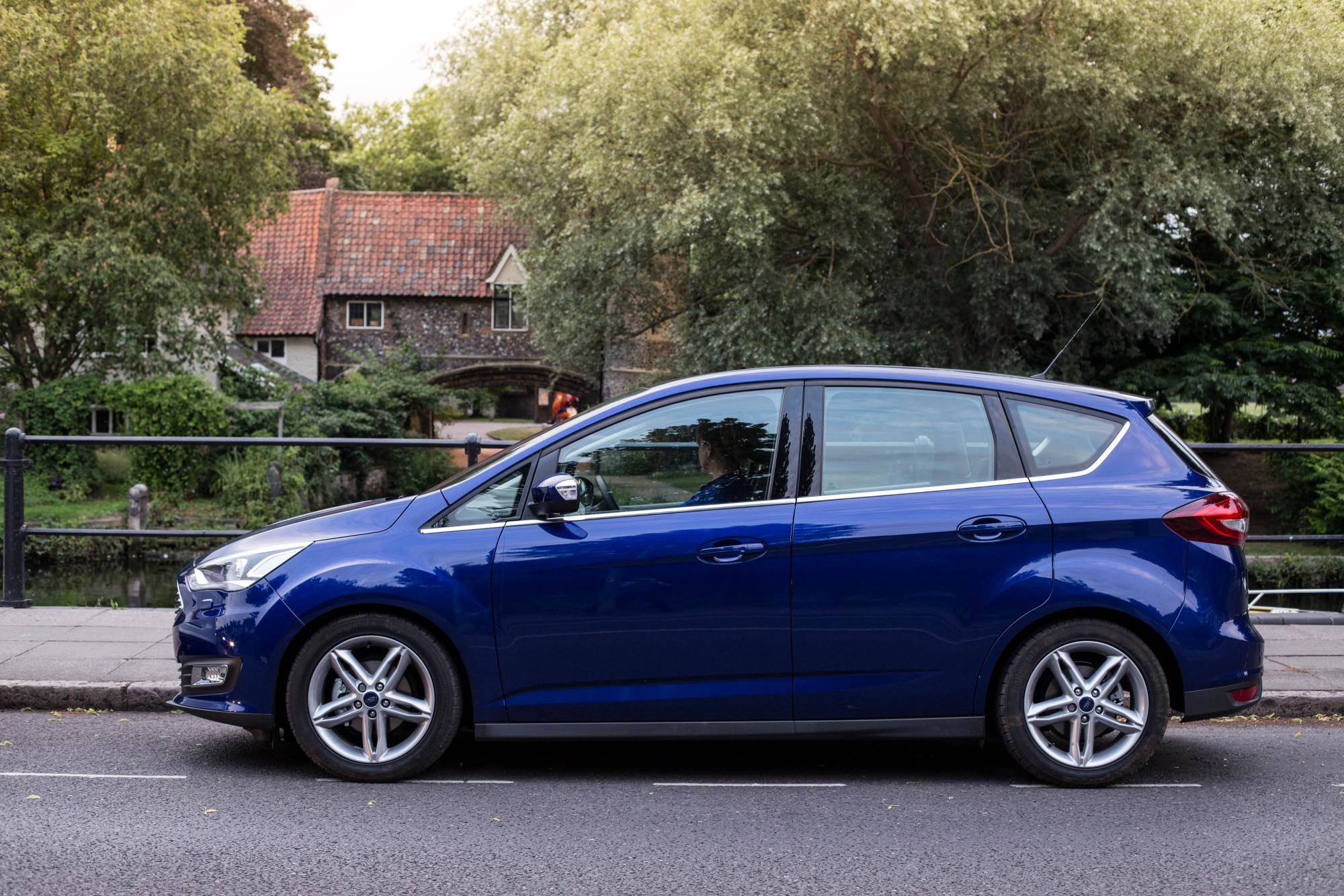 Ford C-Max side profile