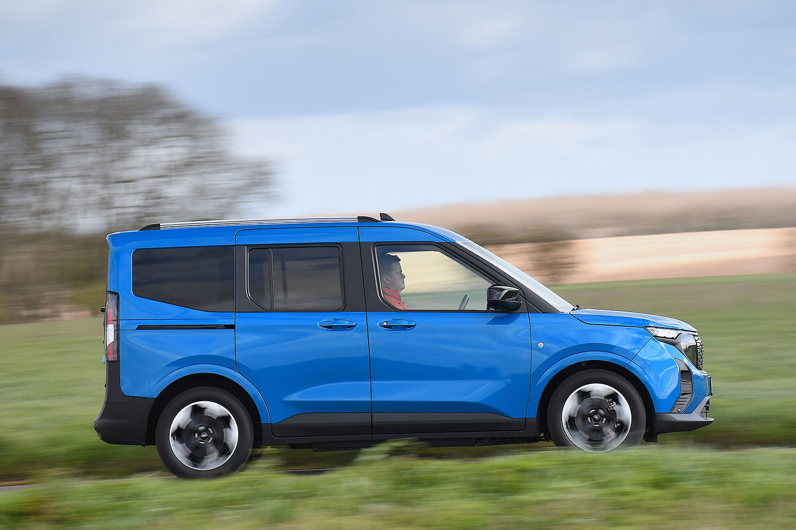 Ford E Tourneo Courier review 2026 002
