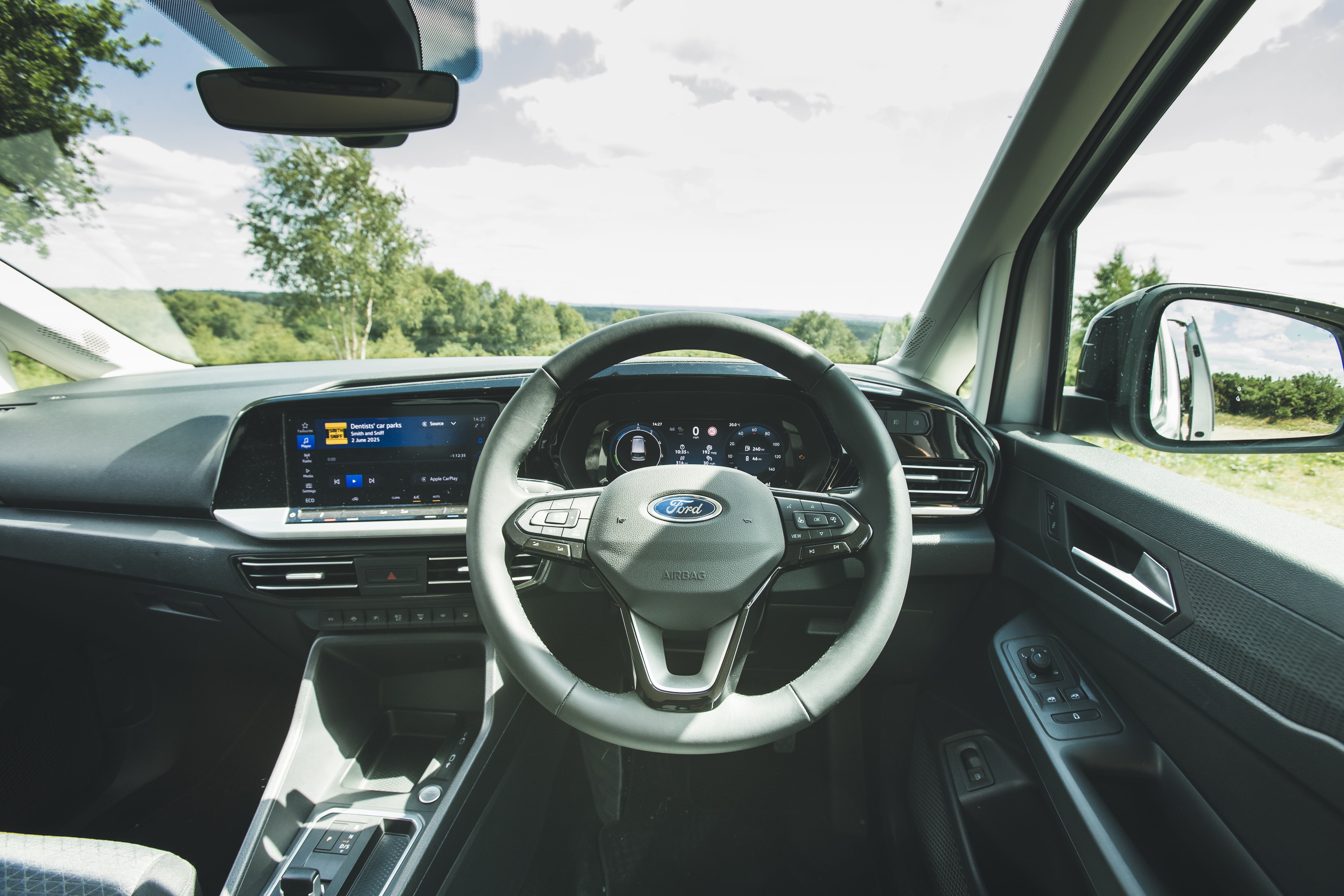 Ford Tourneo Connect review 2025 010 