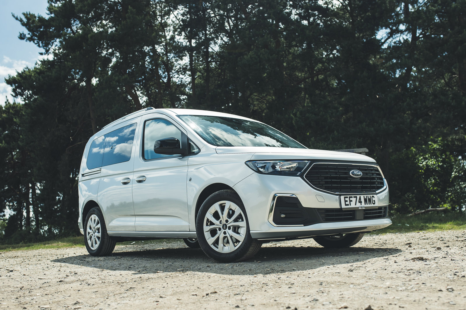 Ford Tourneo Connect review 2025 026 static