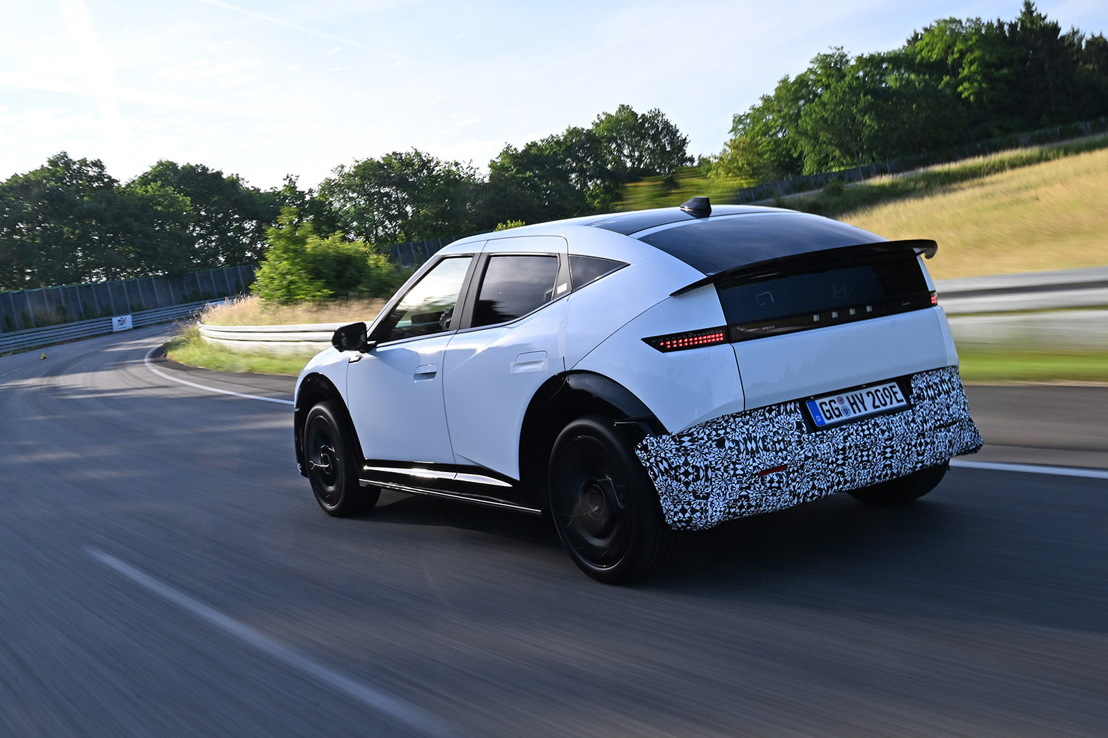 Hyundai Ioniq 3 prototype 2026 03