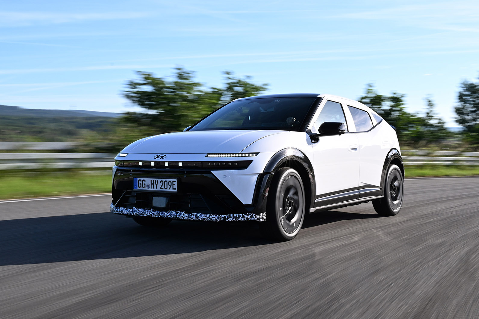 Hyundai Ioniq 3 prototype 2026 05
