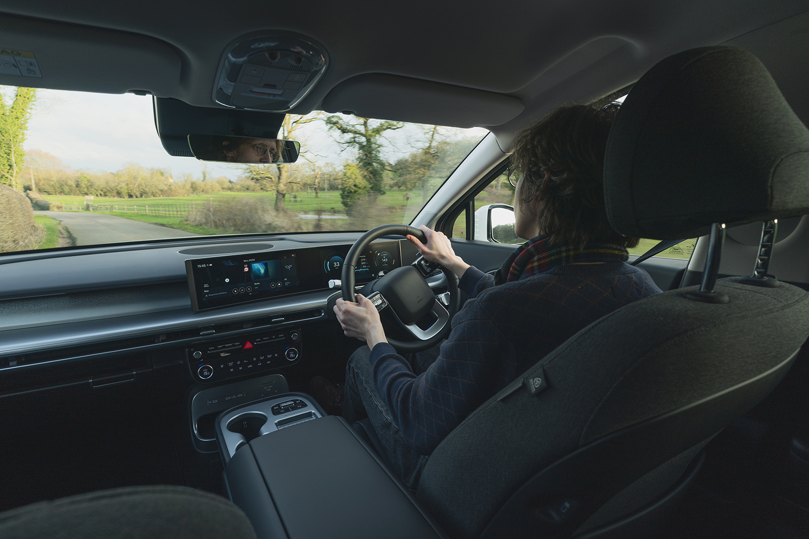 Hyundai Ioniq 9 2026 003