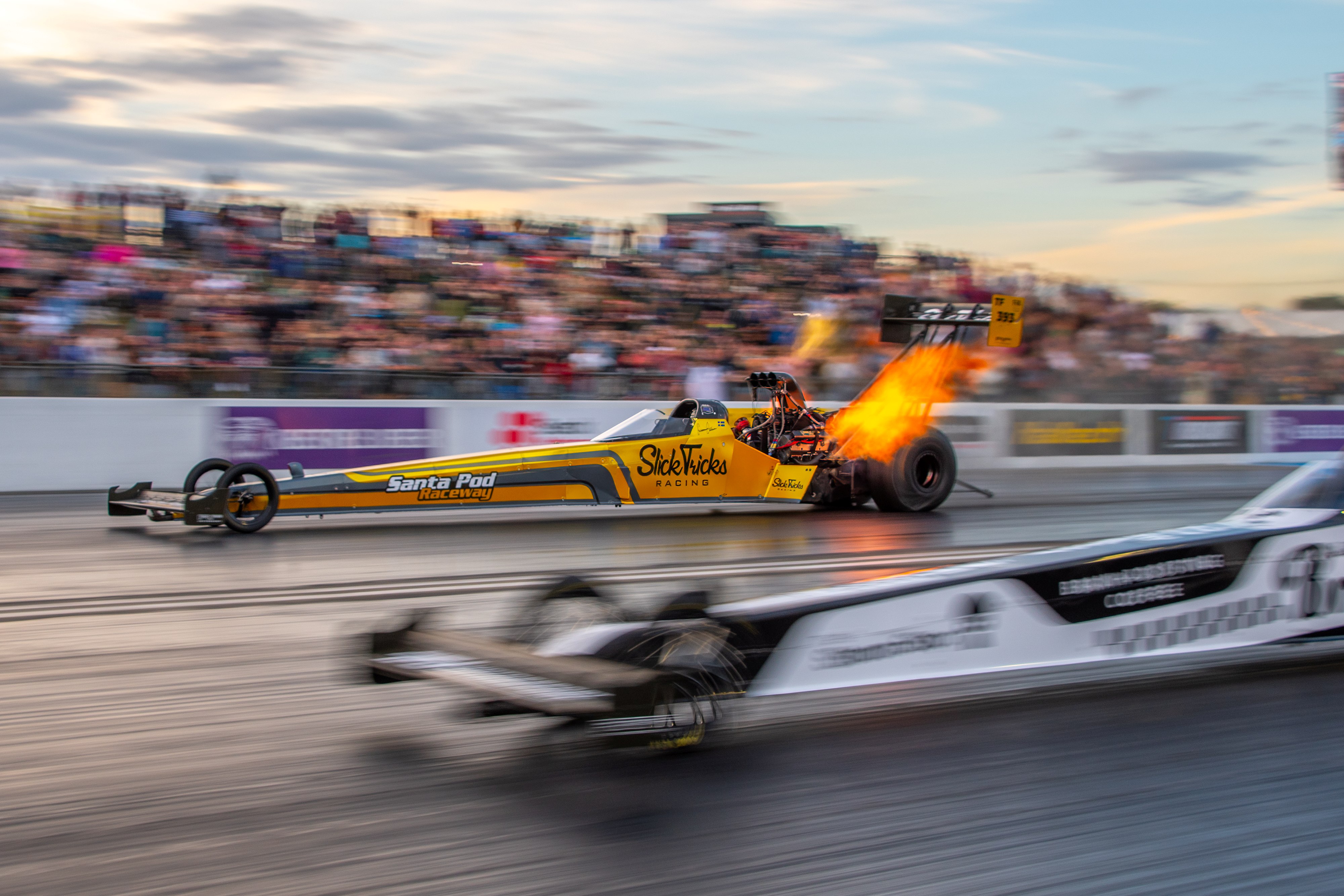 Santa Pod v šedesátce: Proč britská legenda dragových závodů zažívá svůj vzestup