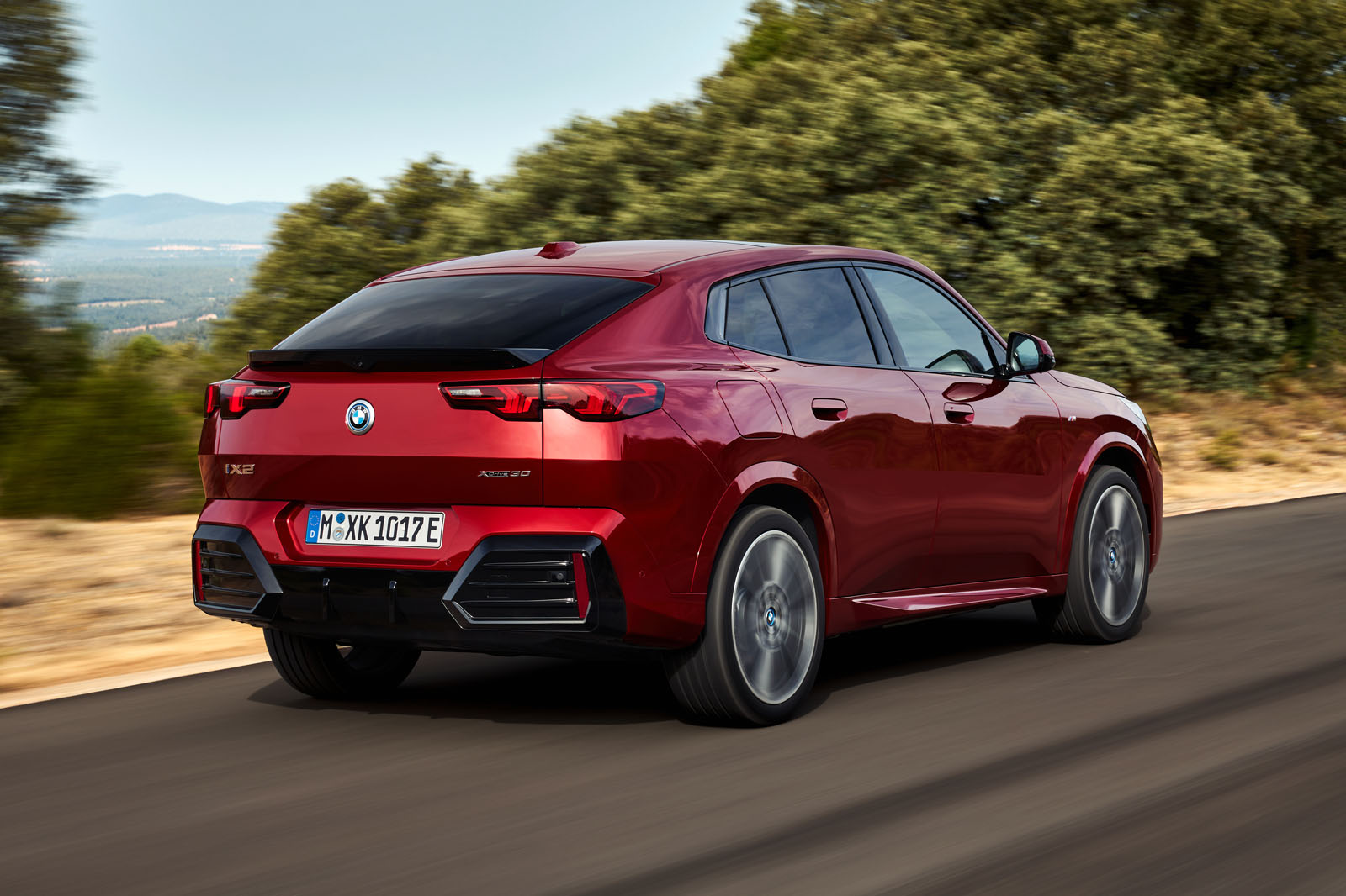 New 2024 BMW X2 grows and gains 279-mile electric option | Autocar