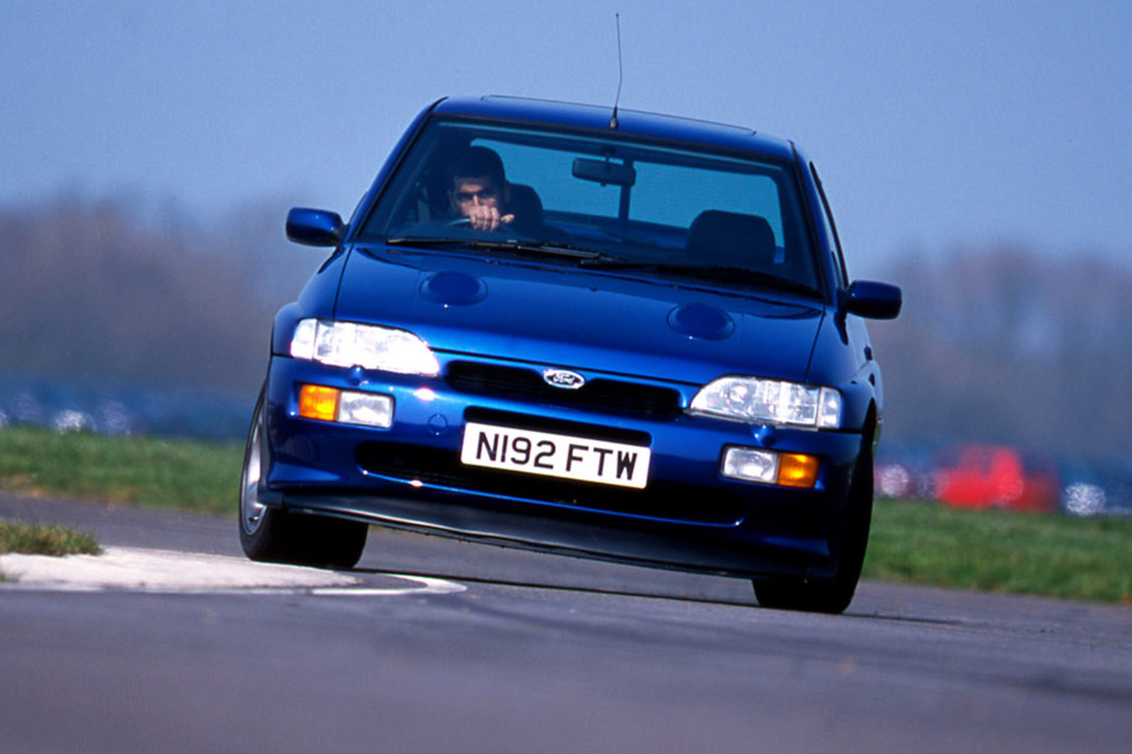 Genuine Ford Sierra Cosworth Xr Rs Bonnet Stay Grommet And