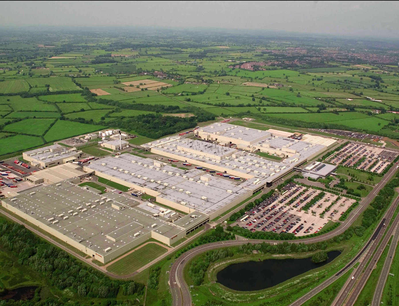 Building 40 new cars per hour: Inside Toyota's Burnaston plant | Autocar