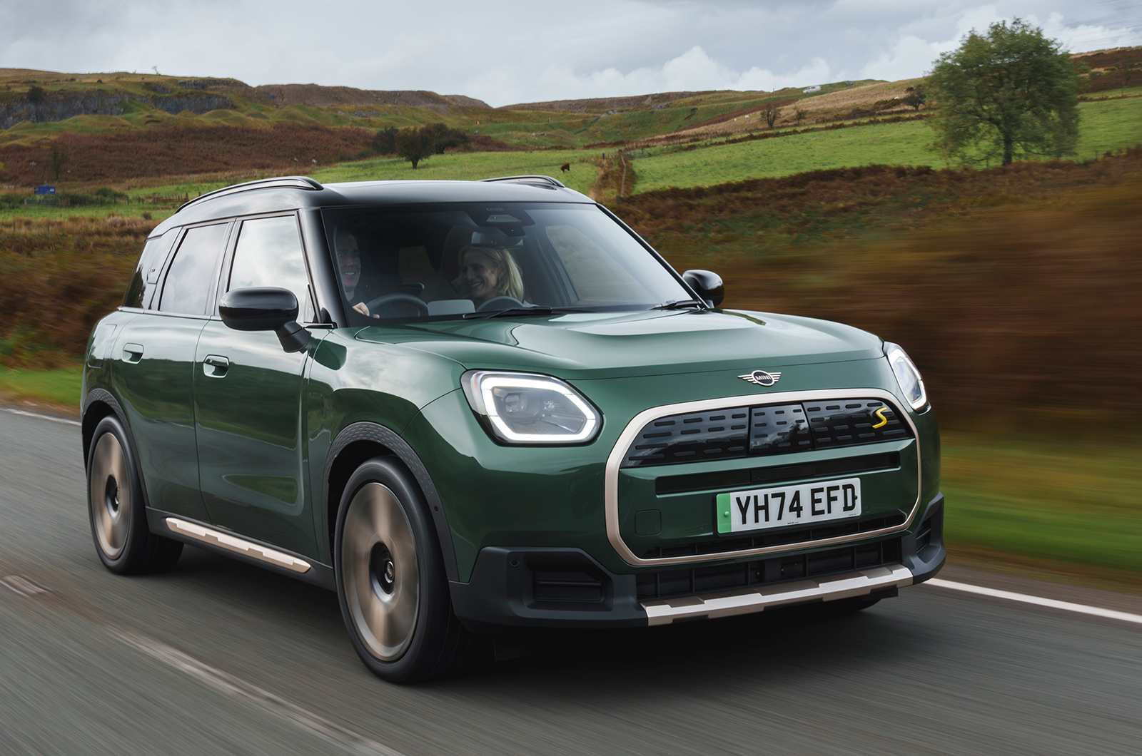 Why the MINI Countryman Electric is the perfect road trip partner