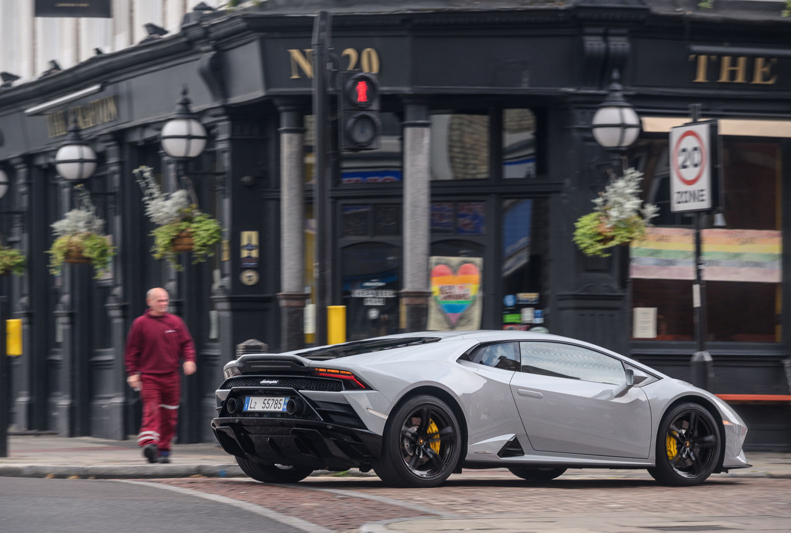 Is the Lamborghini Huracán good for daily driving? Running costs, maintenance, and insurance