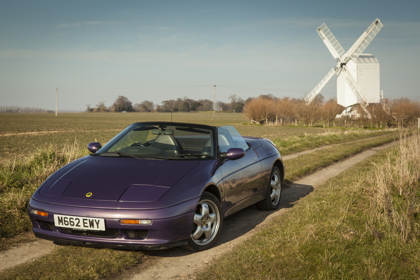 Elan M100: revisiting the first – and last – FWD Lotus