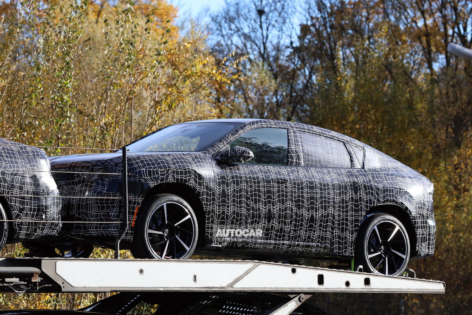 First look at new BMW iX4 EV – set to offer 500-mile range | Autocar