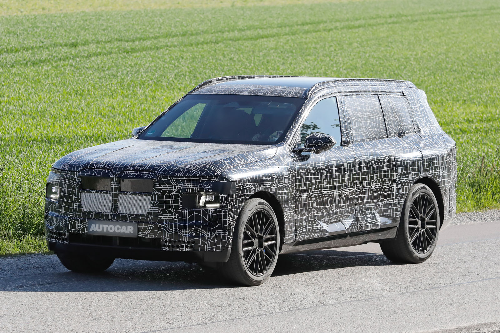 First pics: BMW X7 luxury SUV lives on for second generation