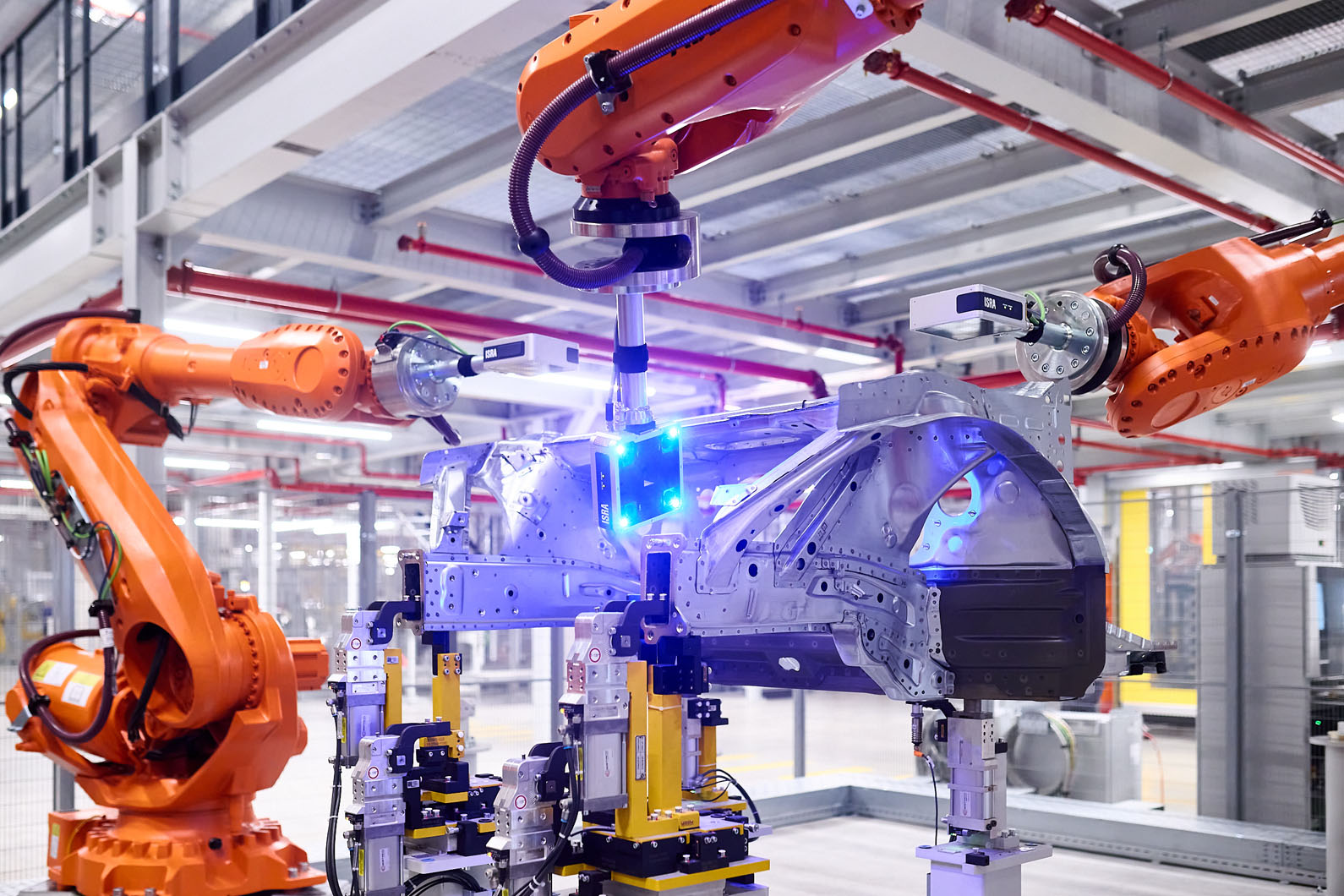 An AI brain and 2000 robots: BMW's 650m Munich transformation | Autocar