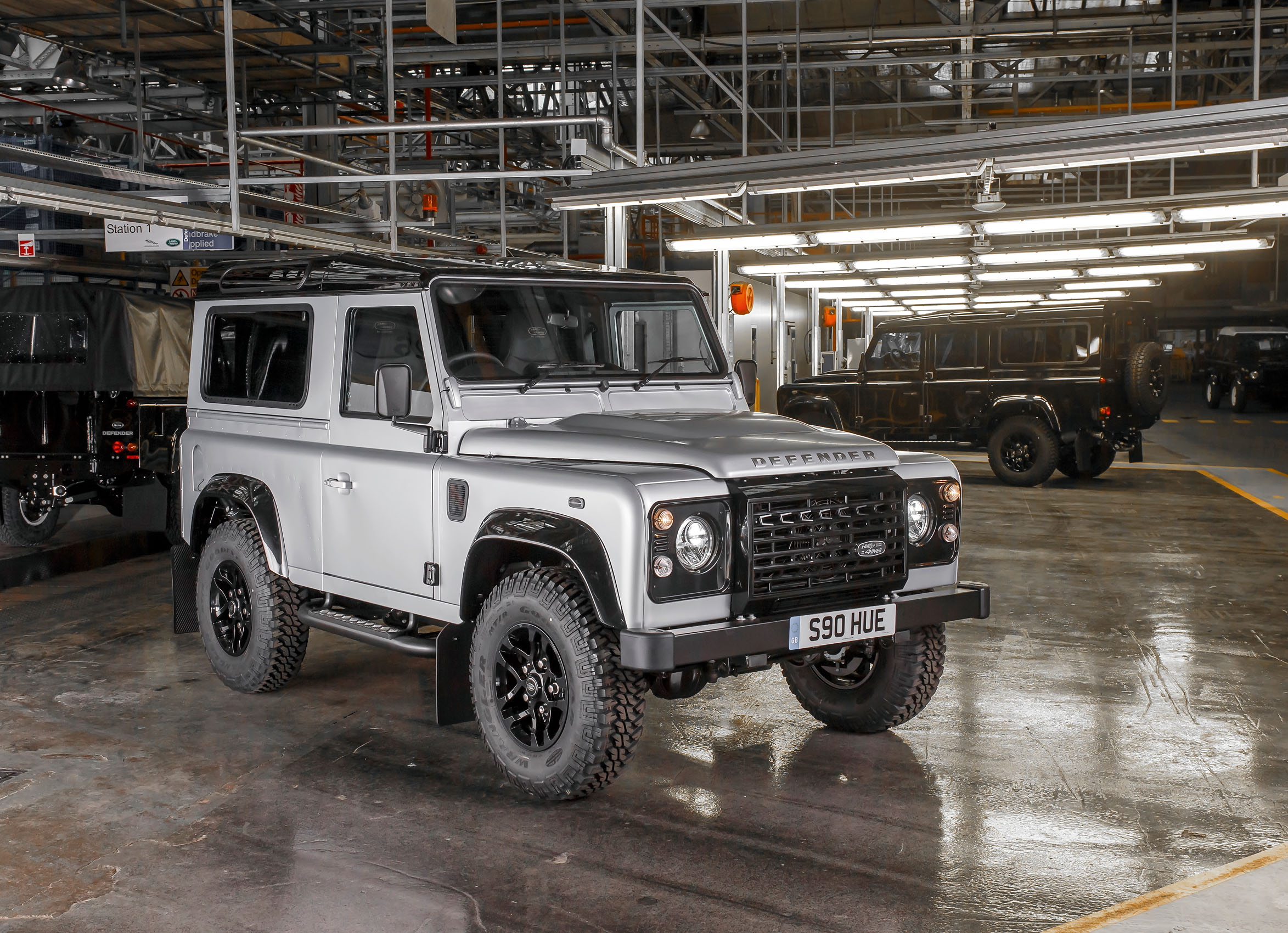 Building the 2,000,000th Land Rover Defender | Autocar