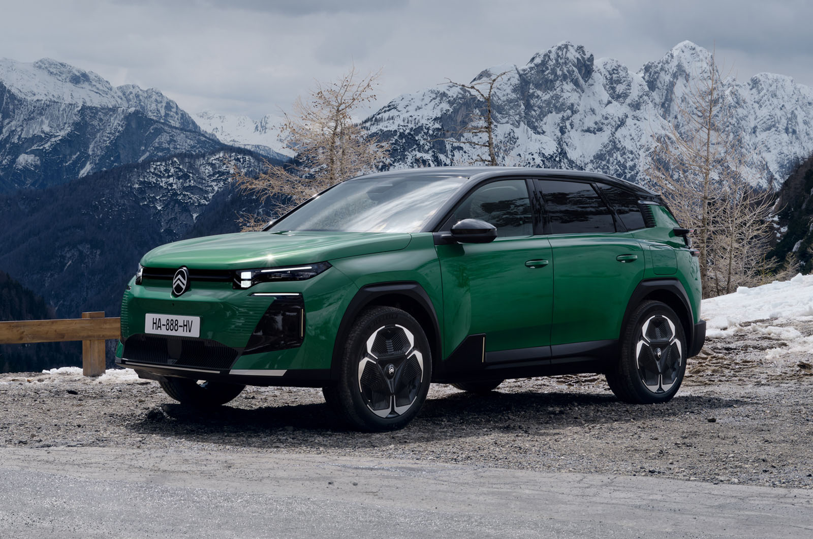 Electric Citroën C5 Aircross undercuts Skoda Enyaq at £34,065