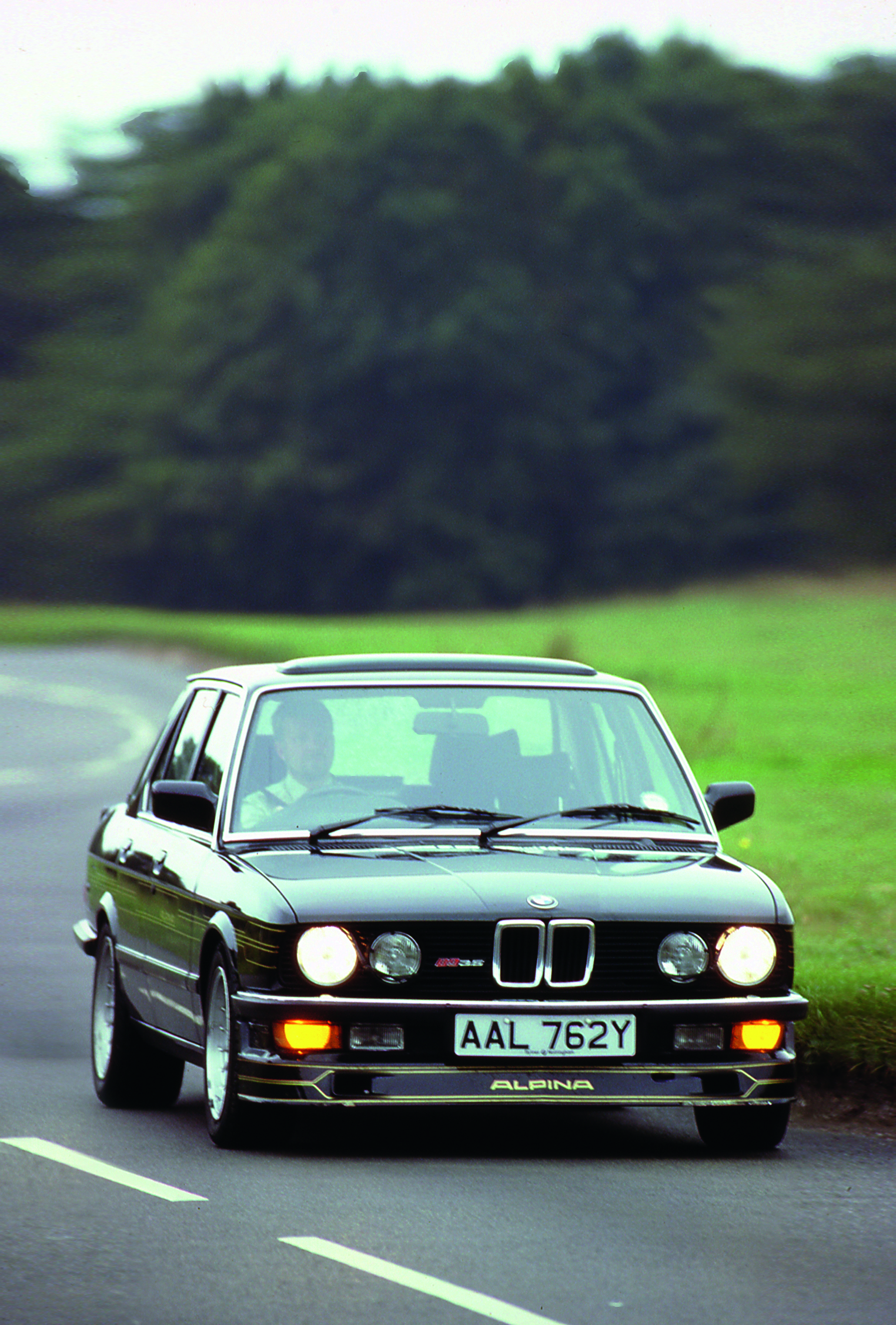 E28