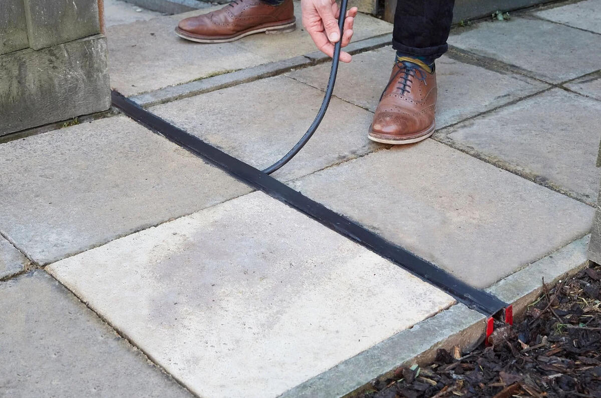 Government could scrap planning permission for EV charging gullies