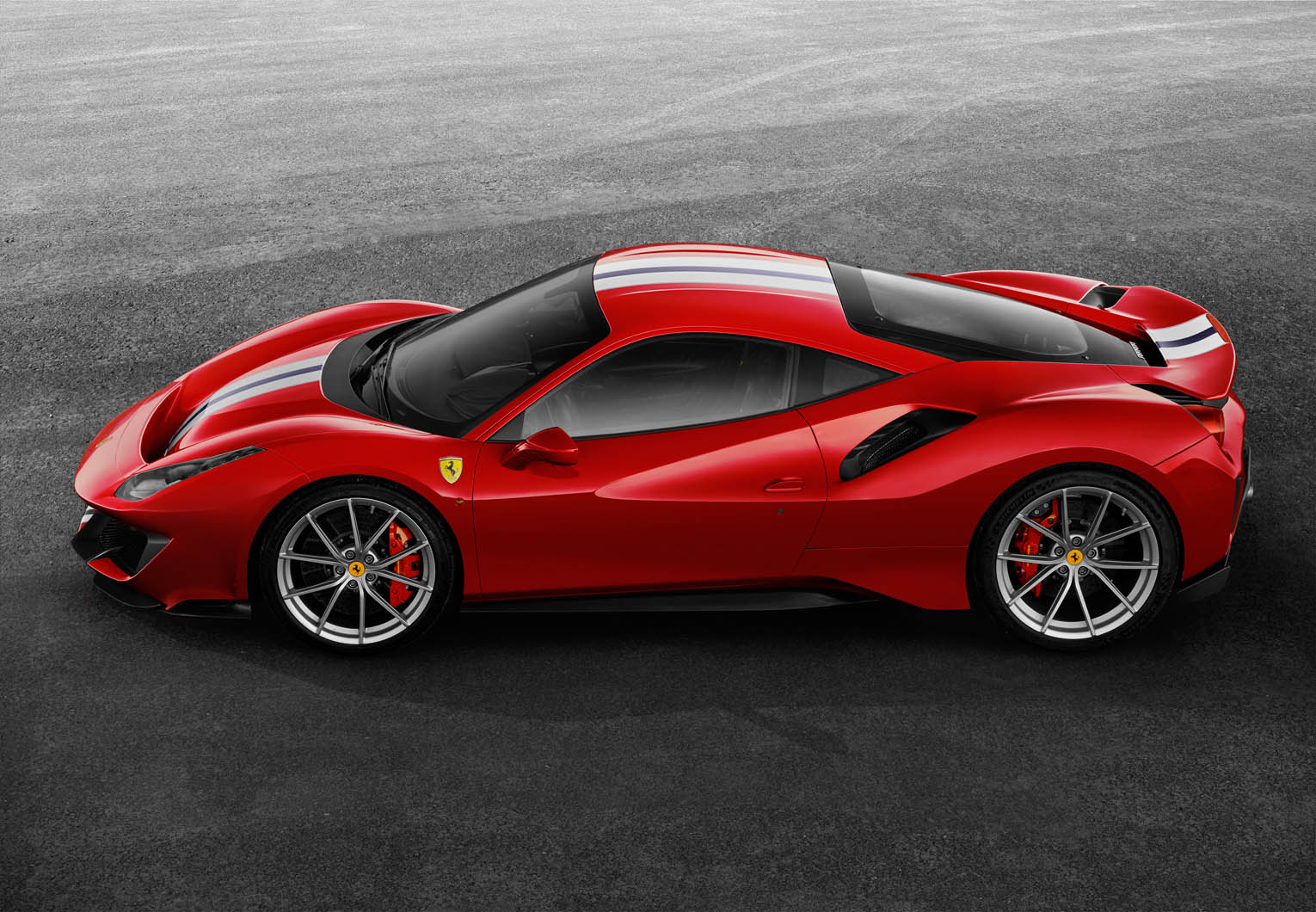 Ferrari 488 pista 3