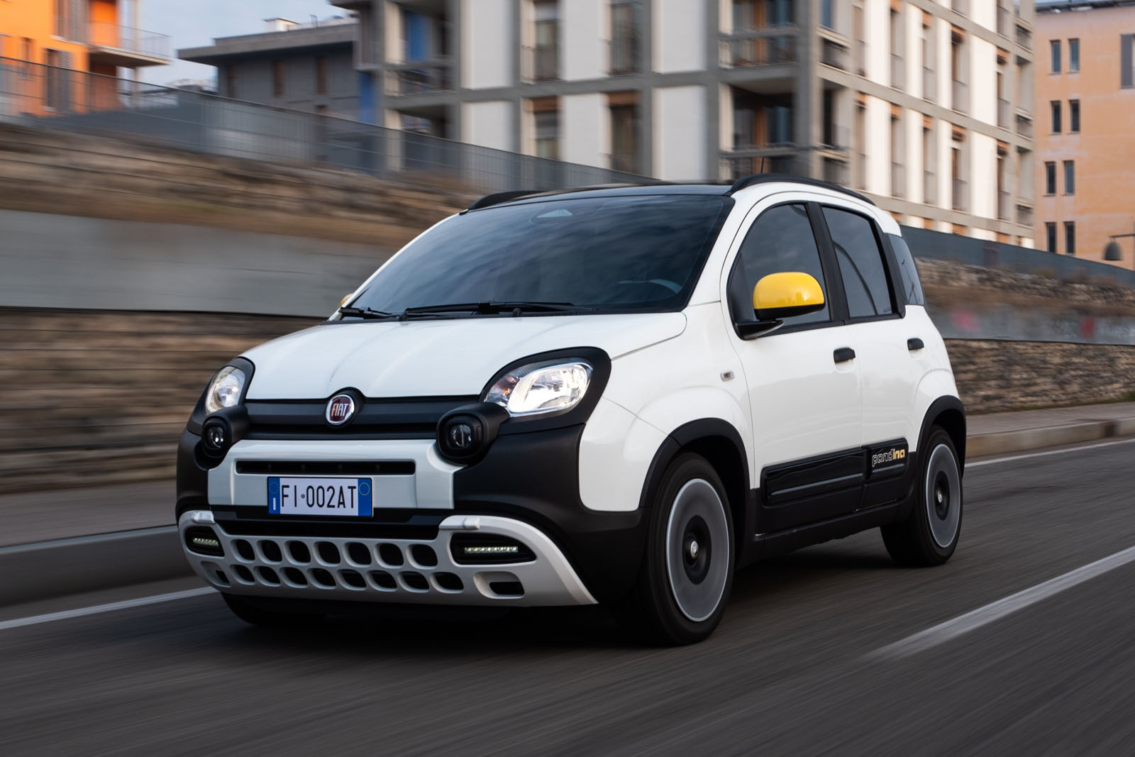Fiat 考慮推出新款燃油 Panda，同時開發電動車 successor
