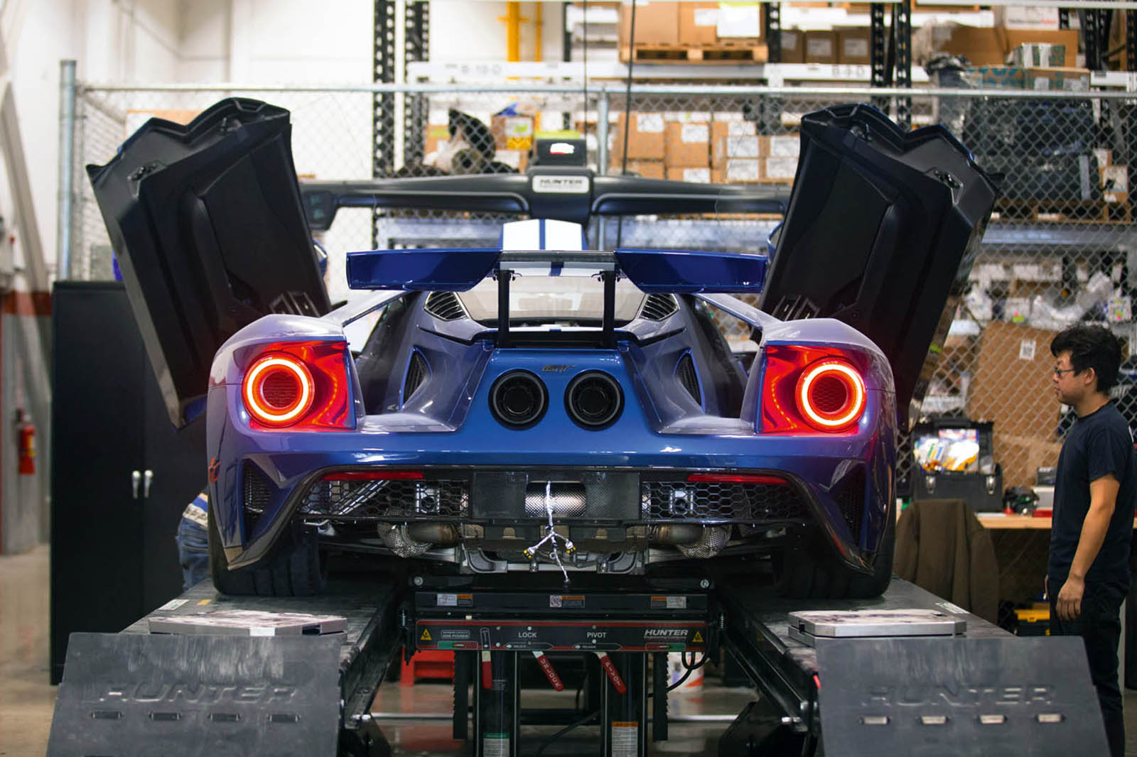 Fordgt 3298