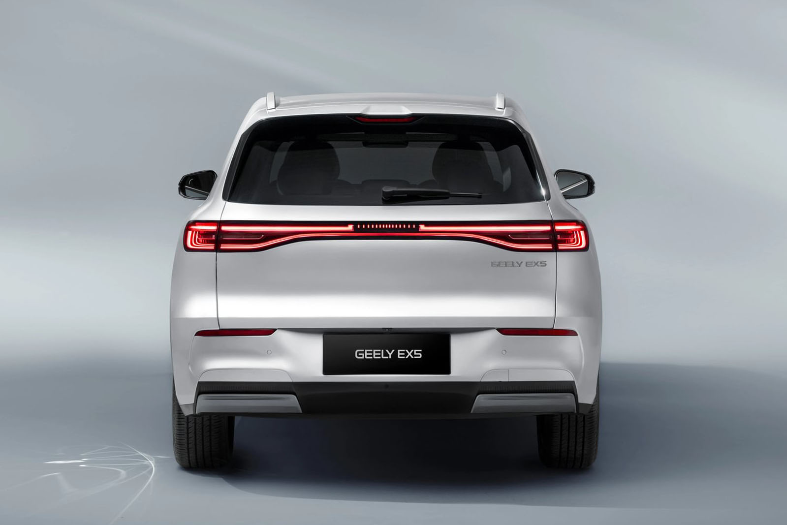 영국의 새로운 Geely Ex5 토지는 £ 32k Skoda Enyaq -Rival