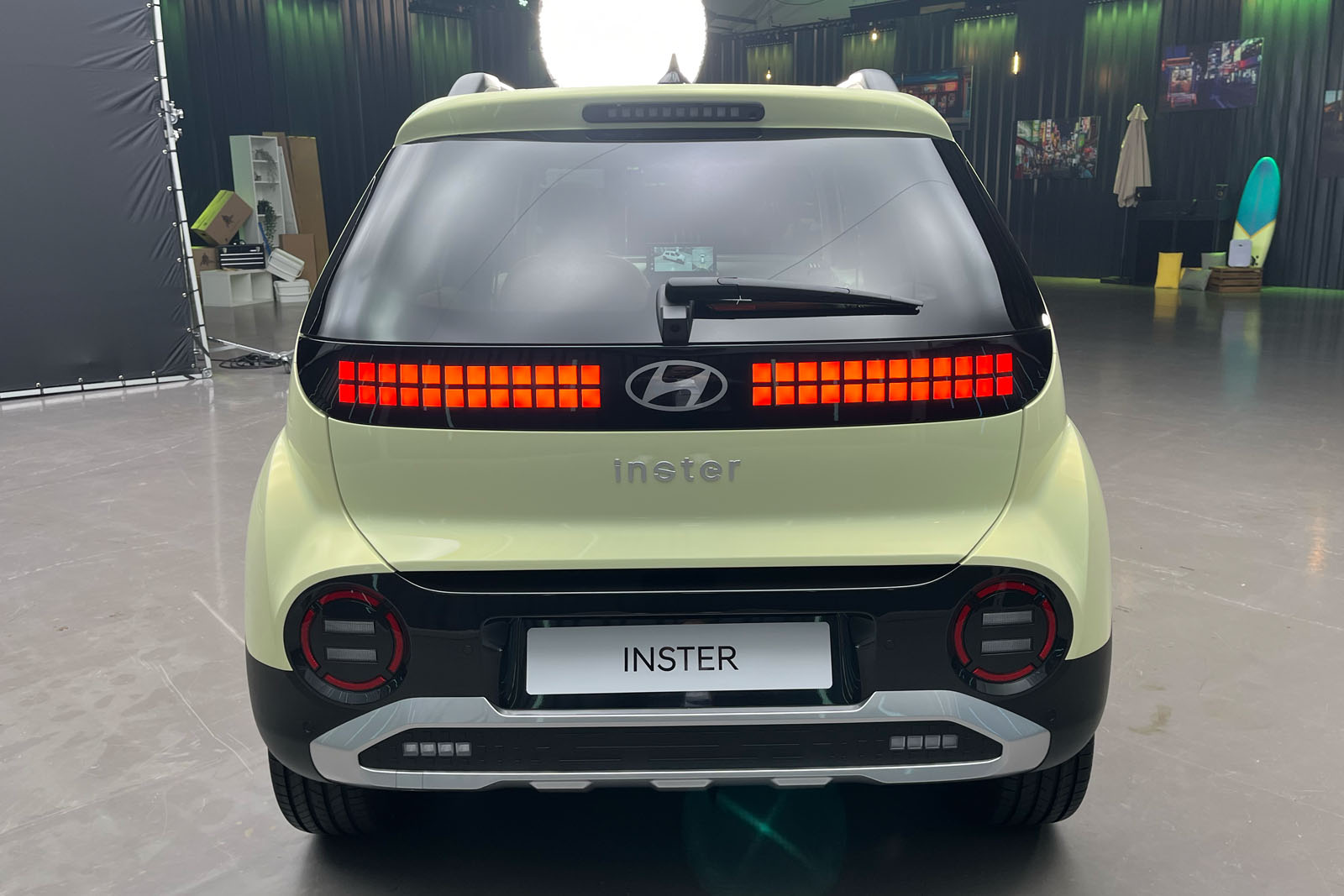 hyundai-inster-rear.jpg