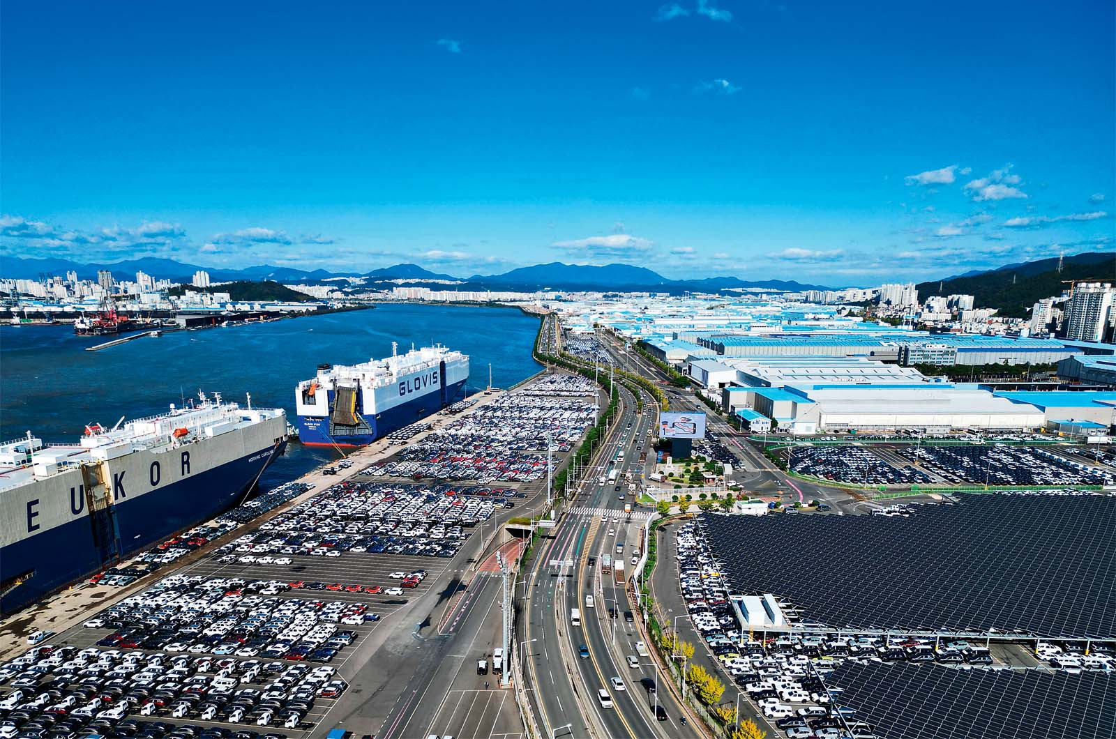 10 cars per second - inside the world&#039;s biggest car plant