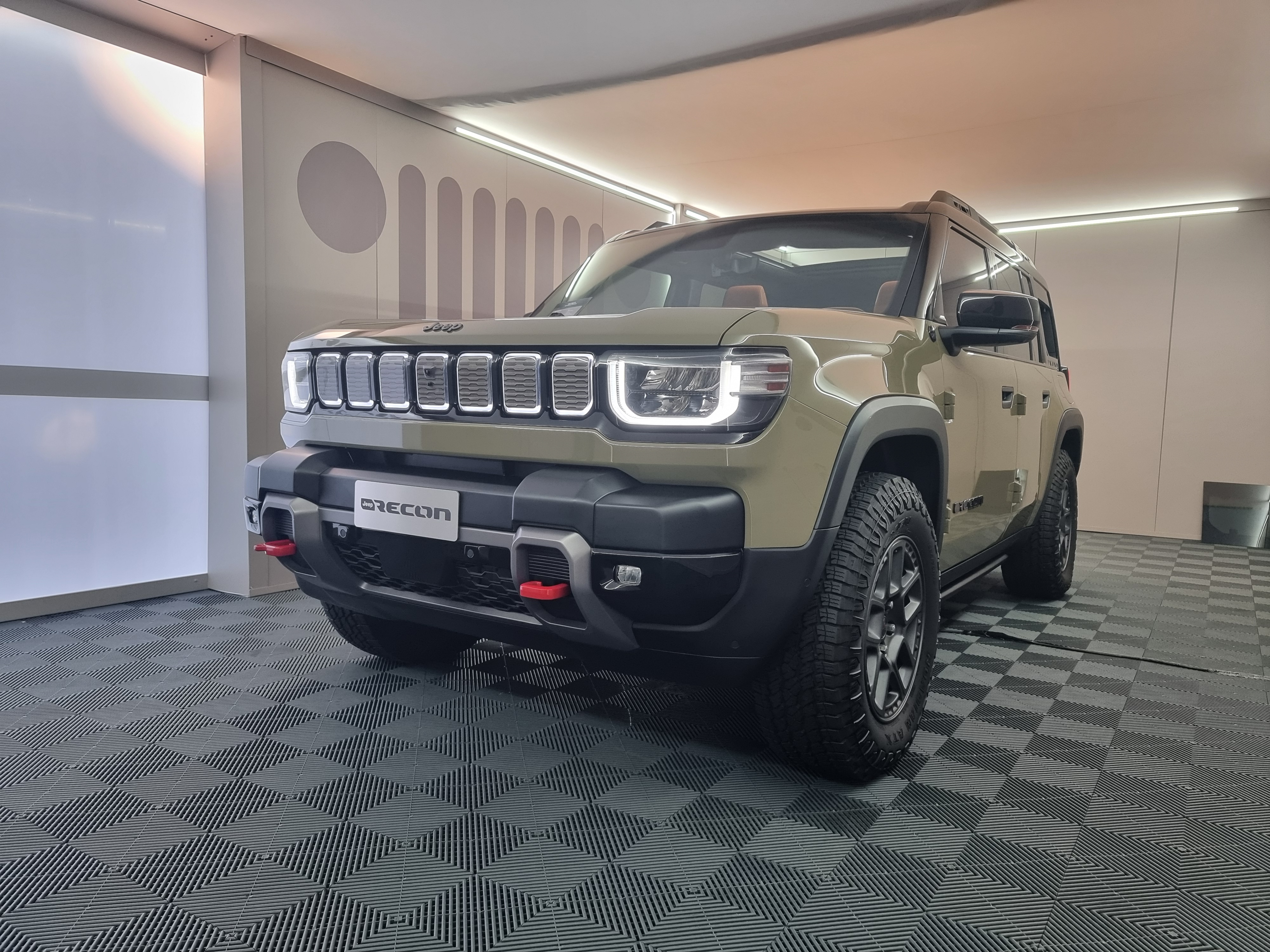 Jeep's electric 'Wrangler' 4x4 is finally here! And it has more power than a McLaren F1 | Autocar