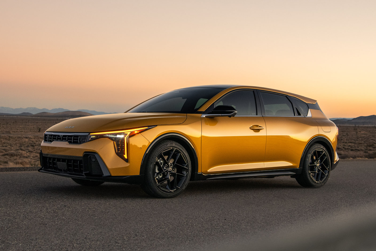 Exclusive: Kia commits to hatchbacks with wave of Golf rivals