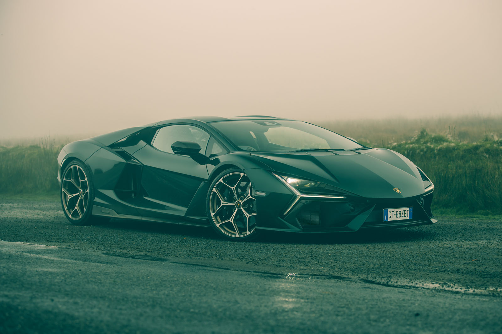 Bullish Lamborghini continues to shine in financials – but clouds gather | Autocar