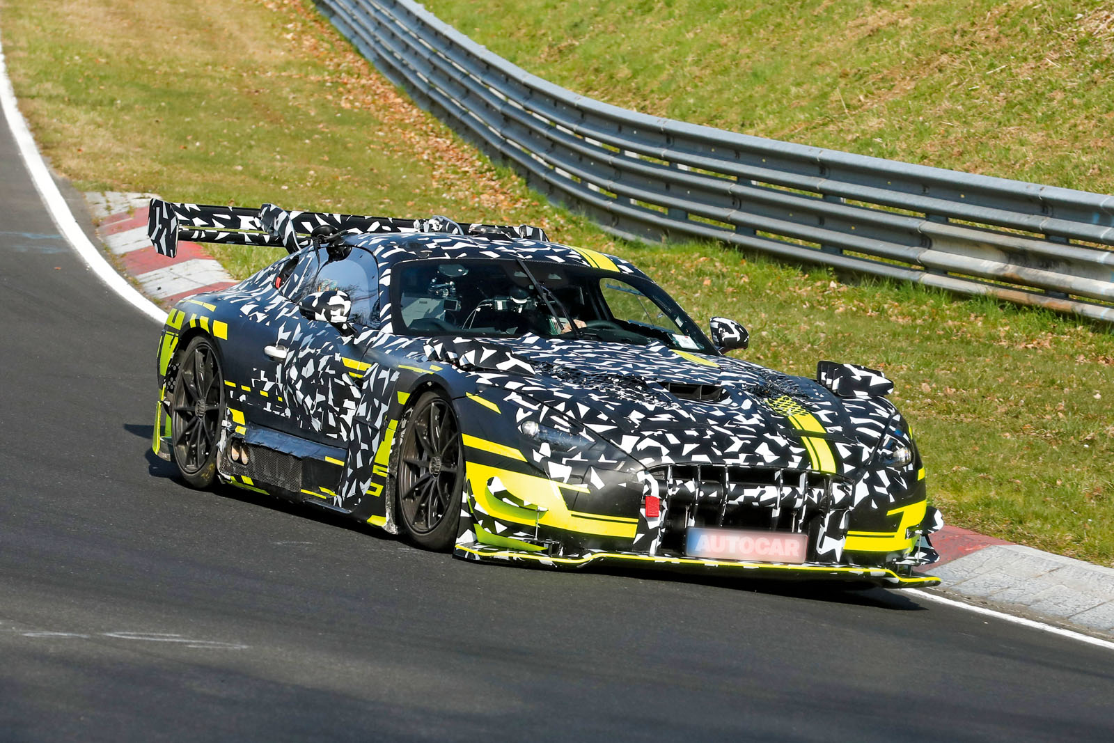 Mercedes-AMG GT Black Series: Německá automobilka chystá extrémní hardcore V8 příšeru