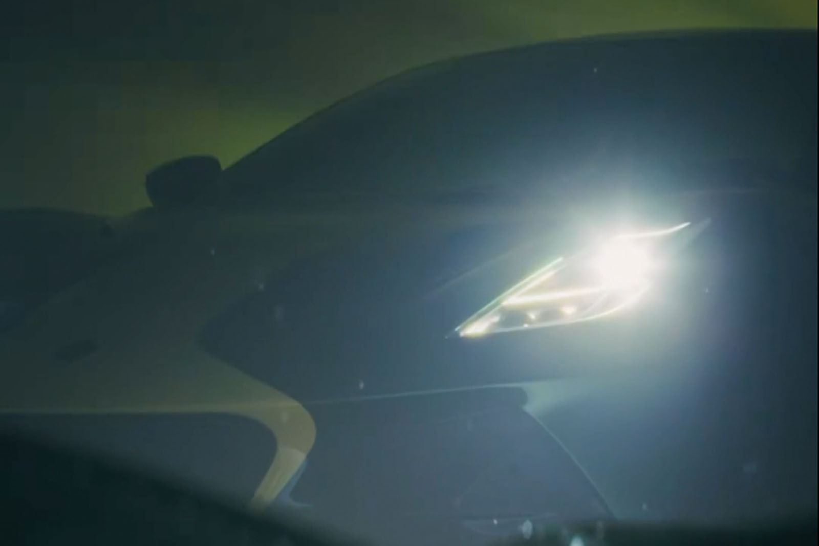 Lotus to reveal new Emira inspired by Jim Clark